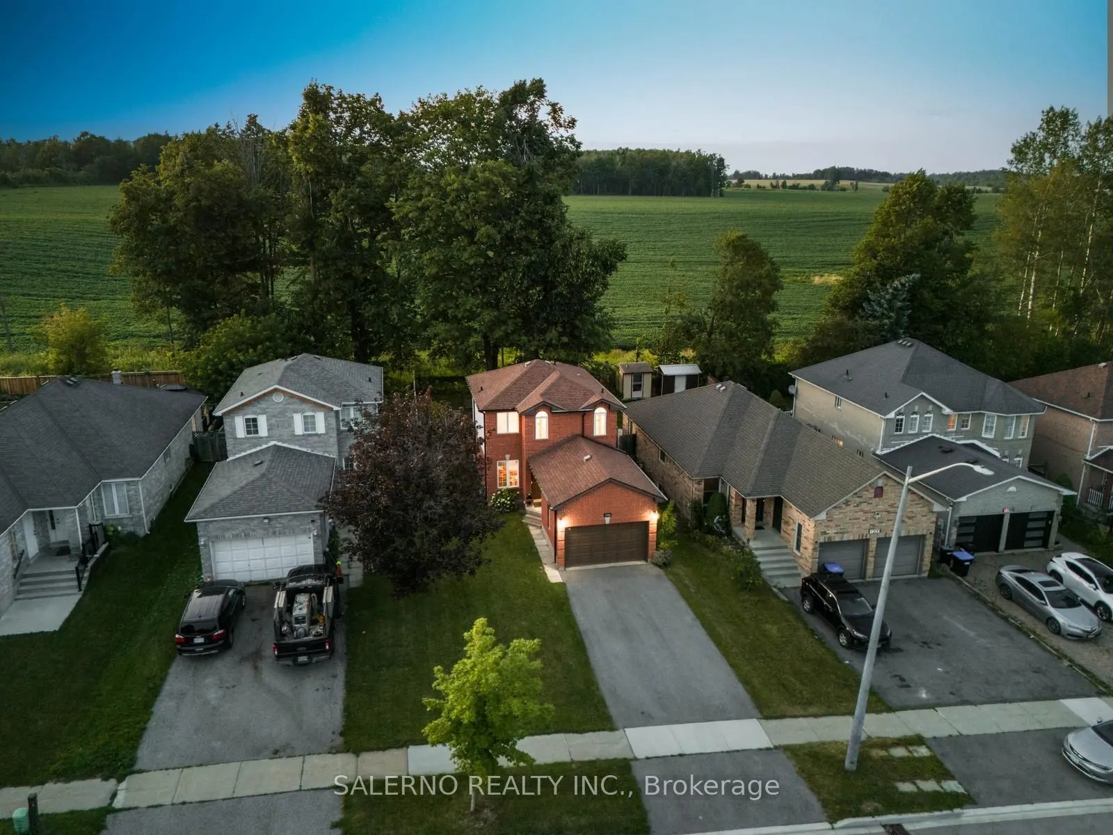 1202 Leslie Drive