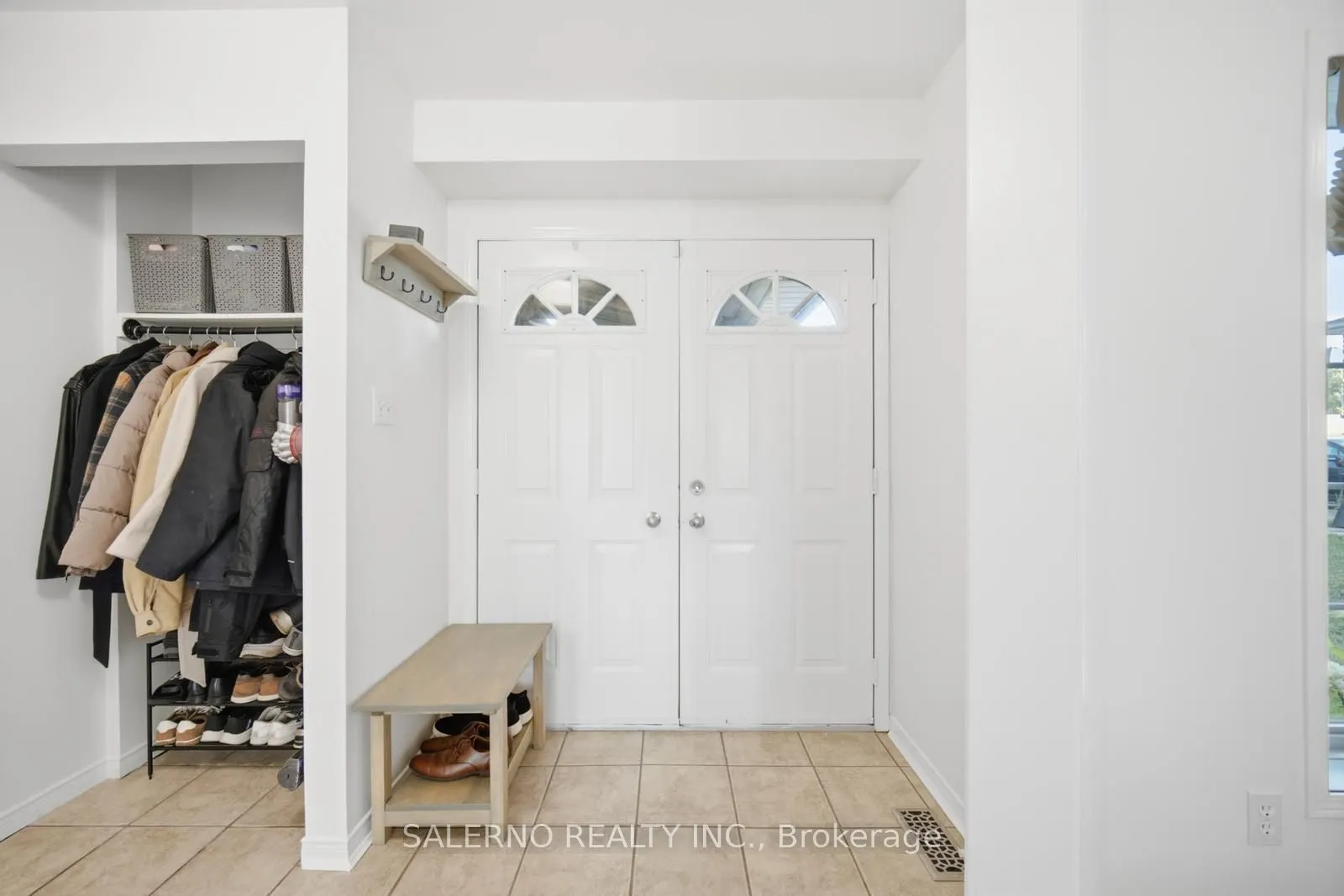 1202 Leslie Drive