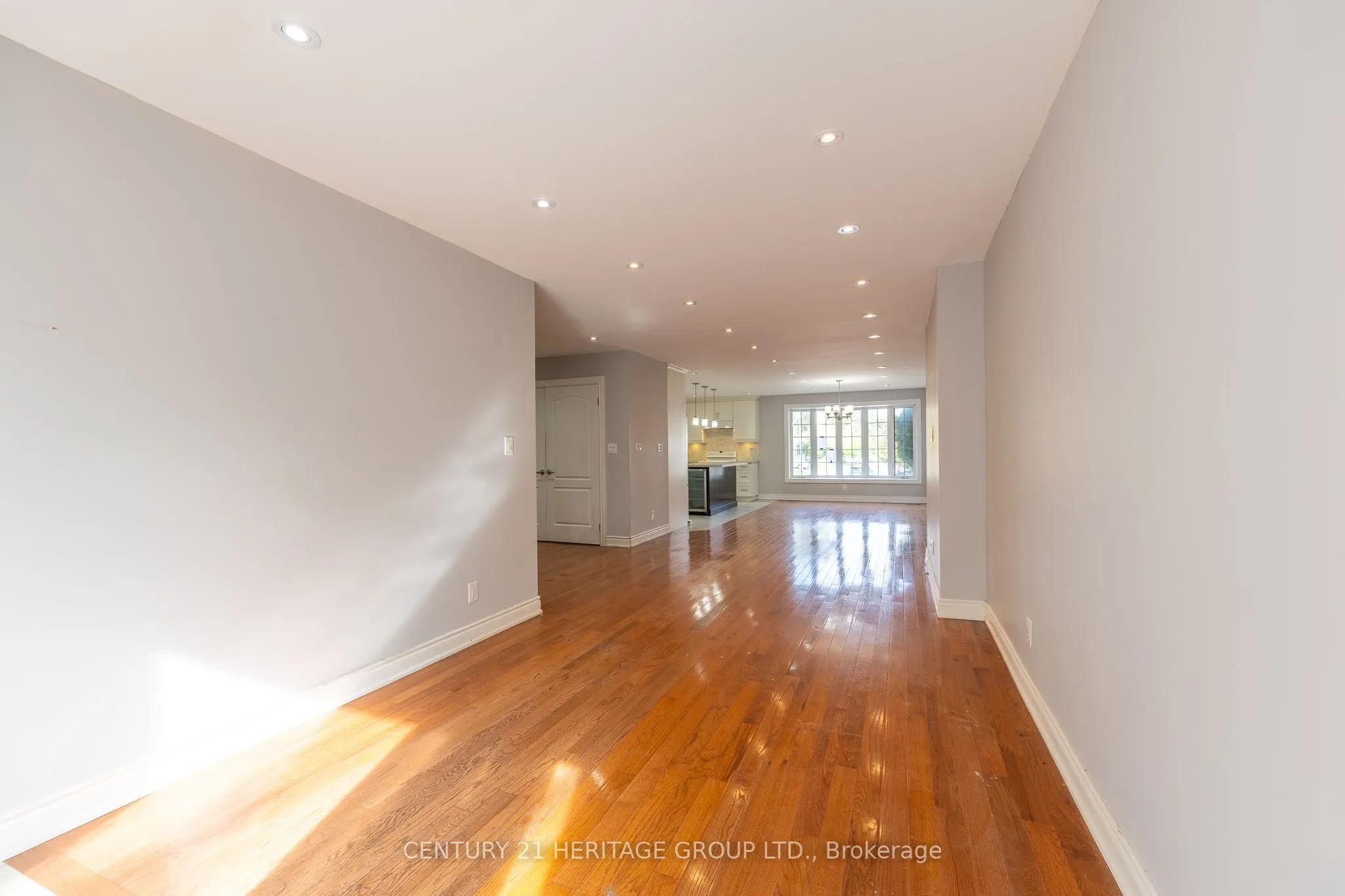 274 Demaine Crescent