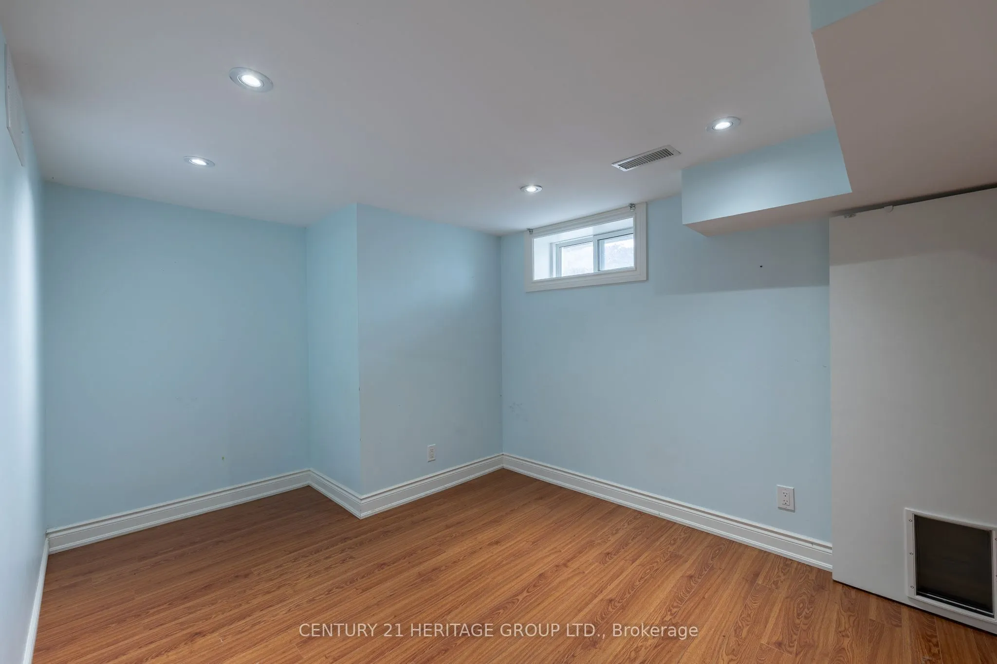 274 Demaine Crescent