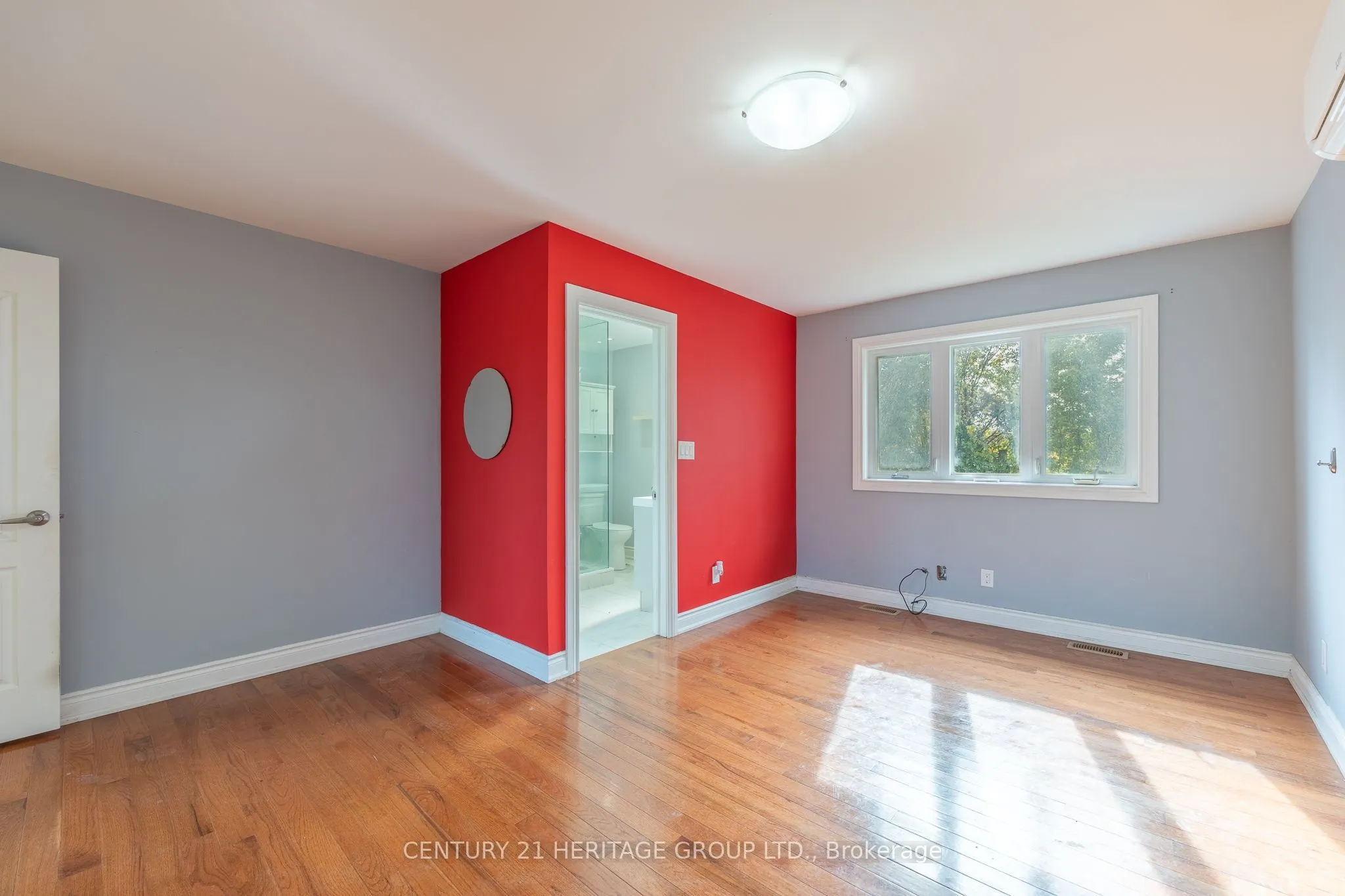 274 Demaine Crescent