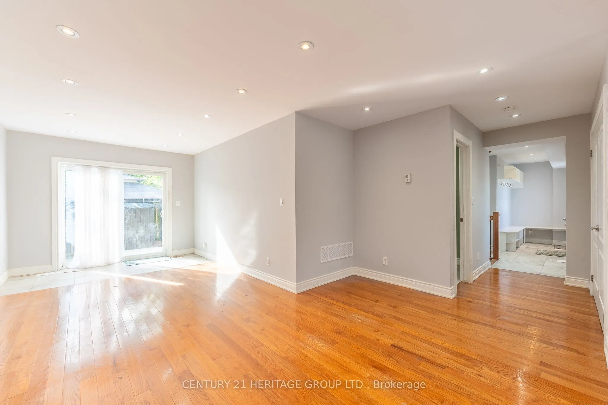 274 Demaine Crescent