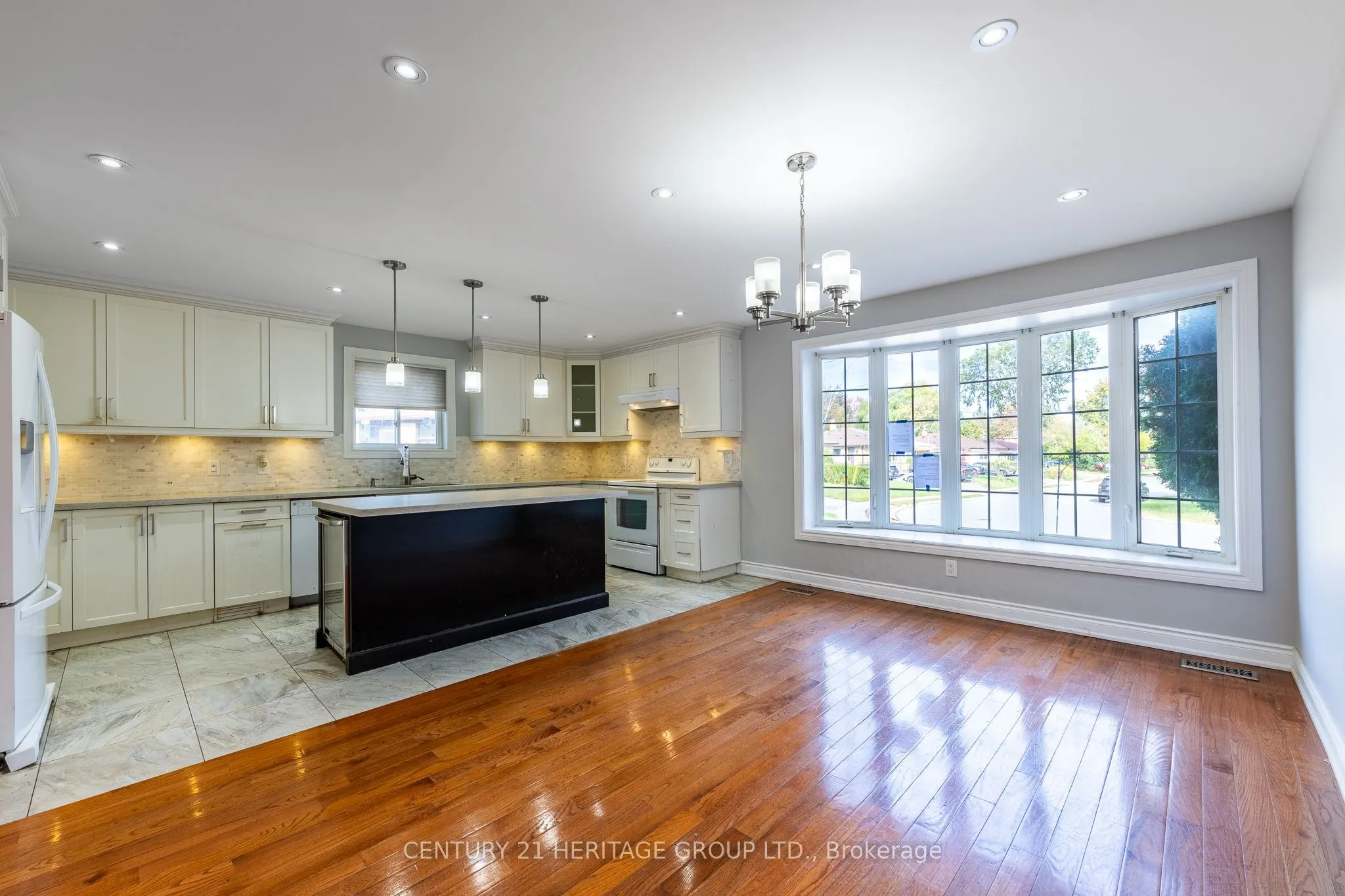 274 Demaine Crescent