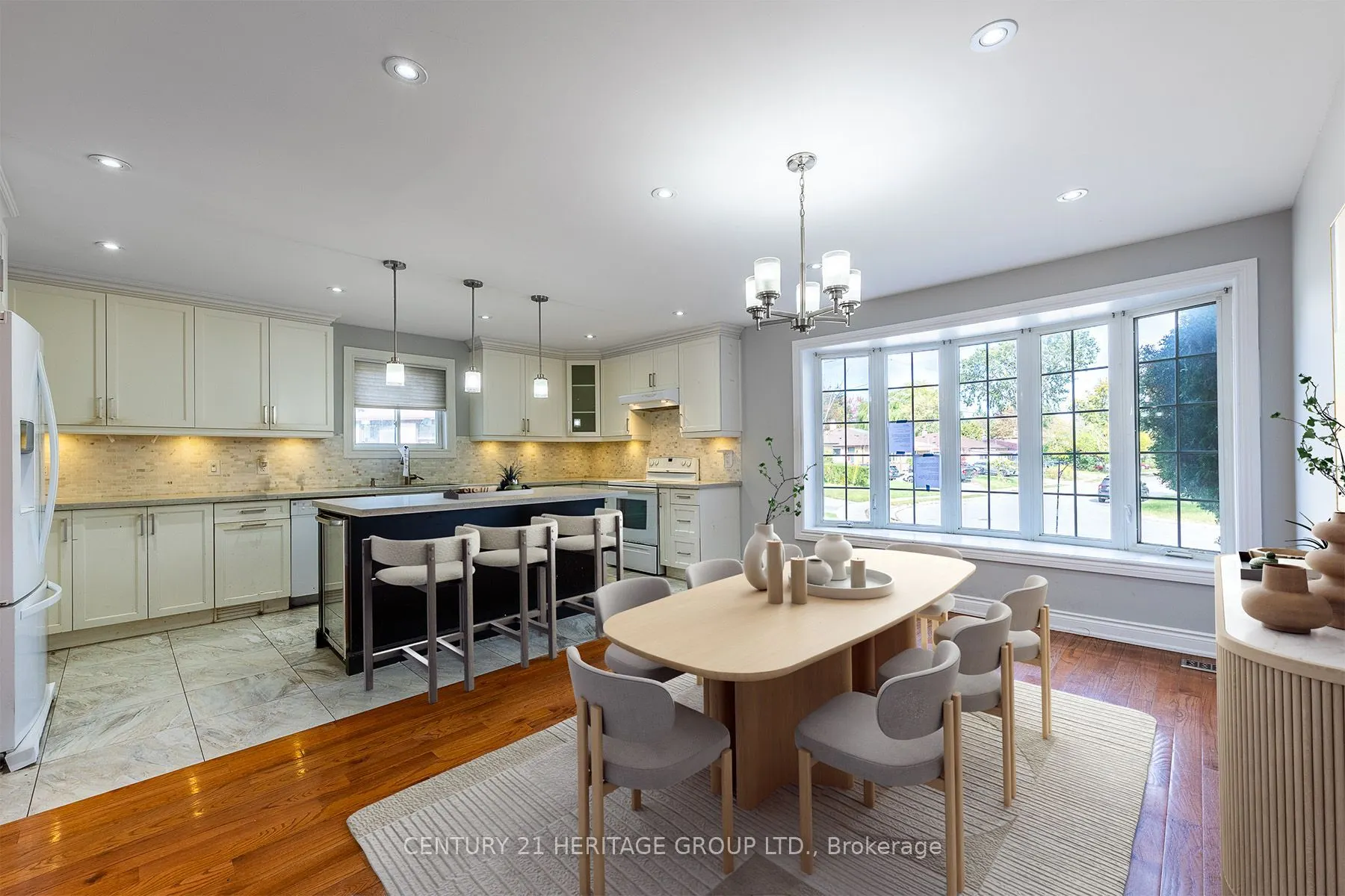 274 Demaine Crescent