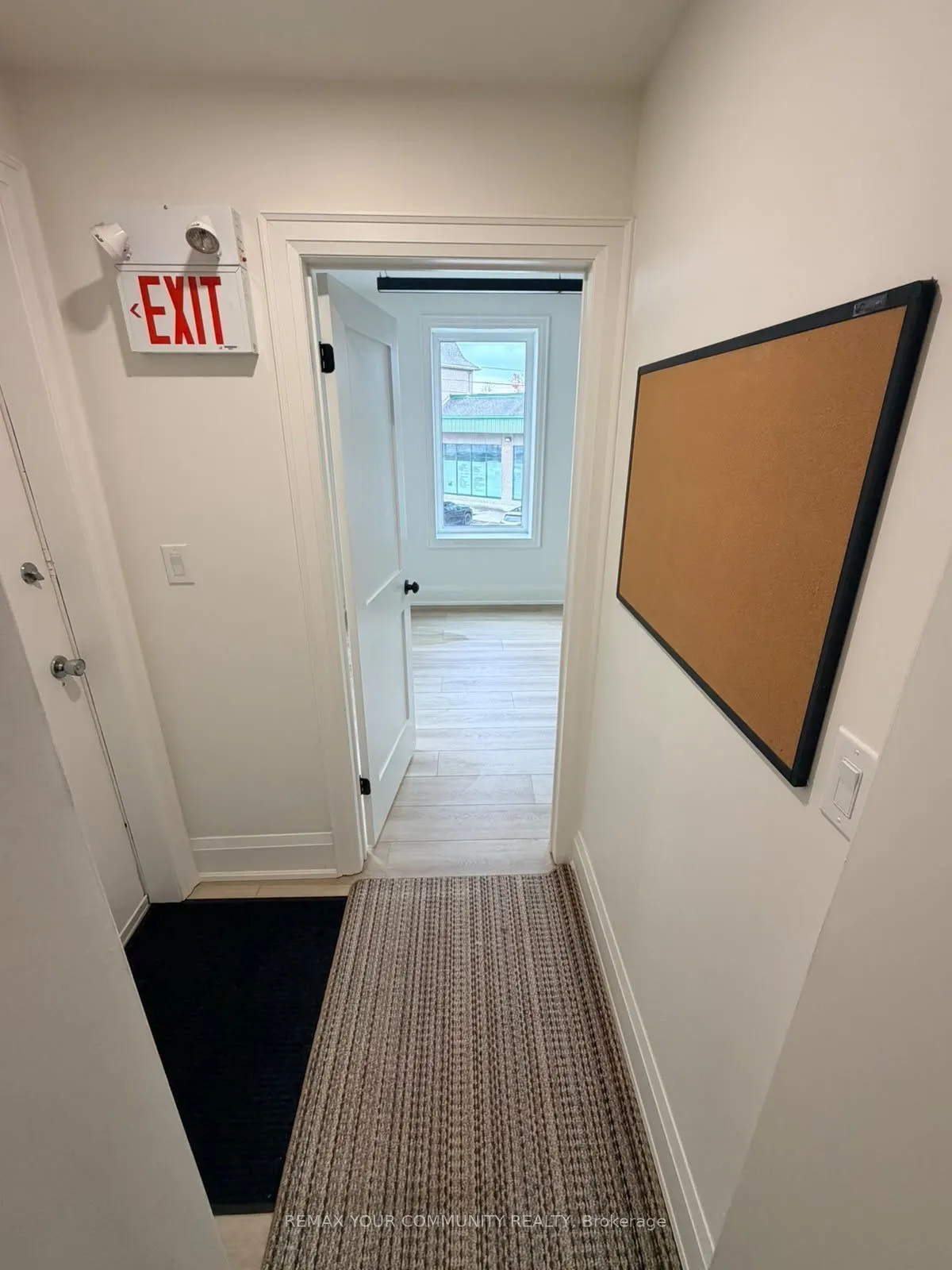 58 Brock Street W #U205