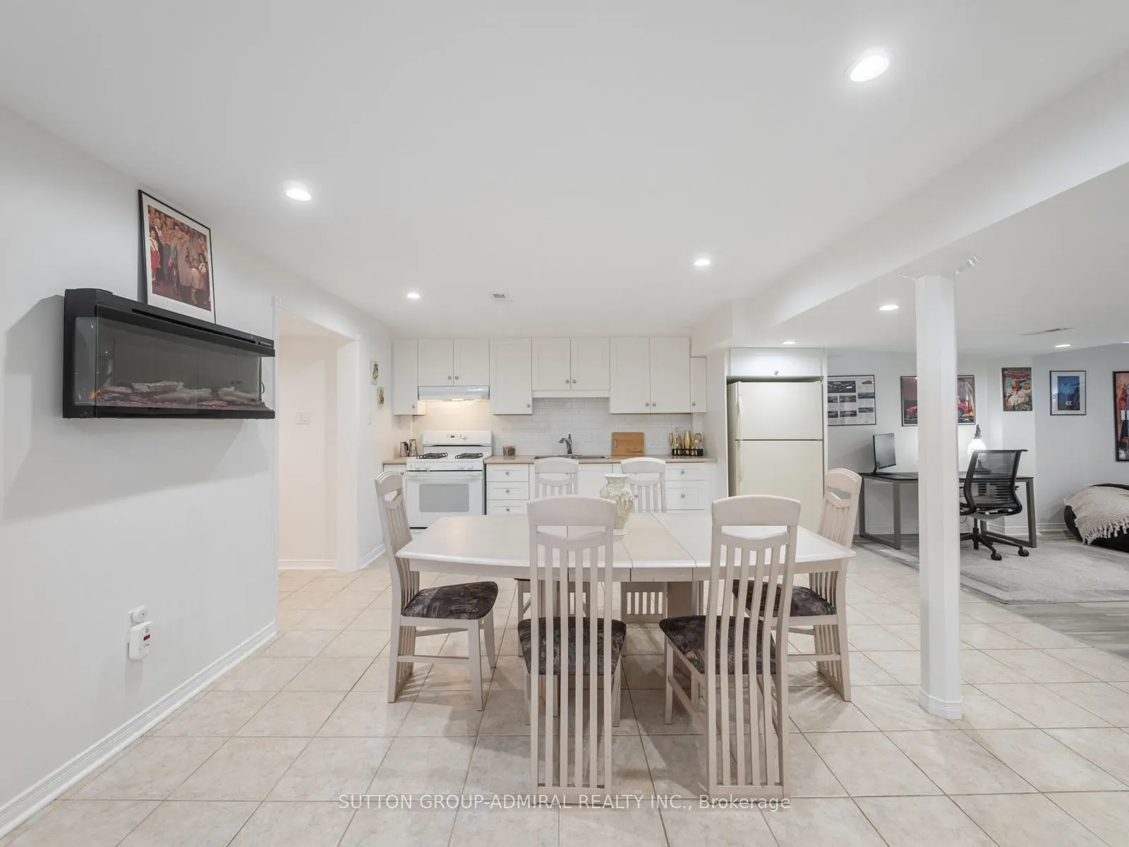 42 Lady Fern Drive