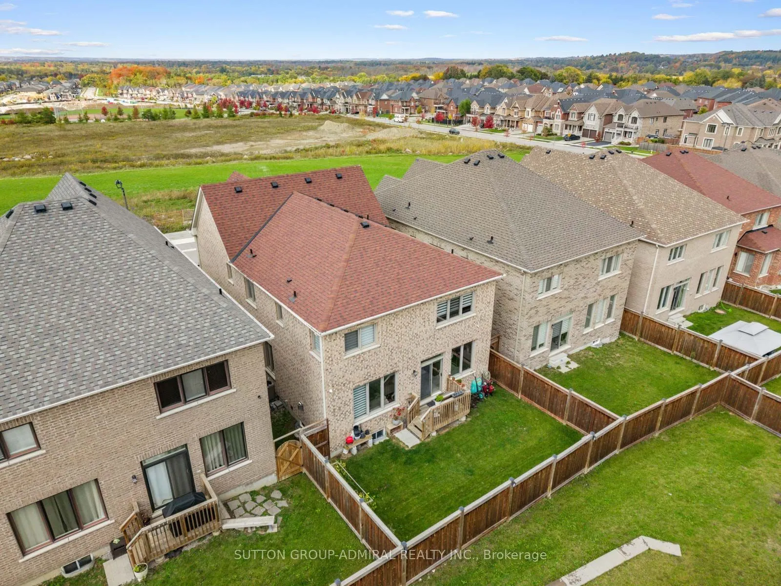 25 Pear Blossom Way