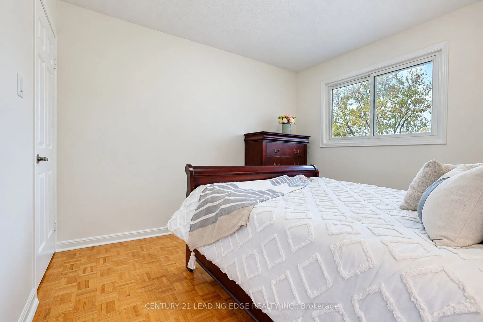 43 Ashland Crescent