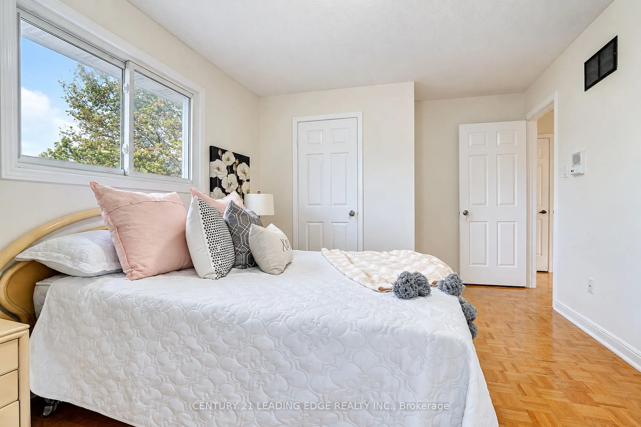 43 Ashland Crescent