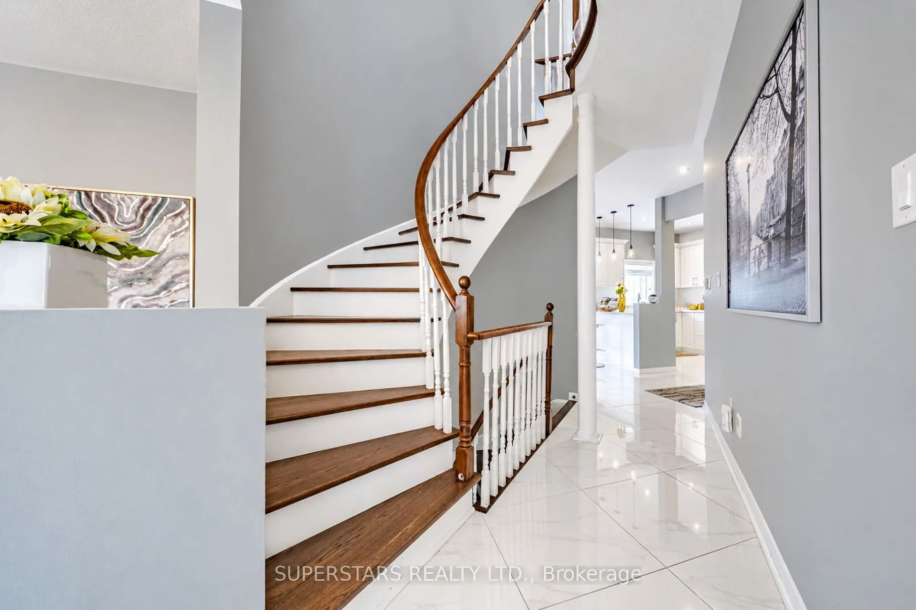 34 Westchester Crescent