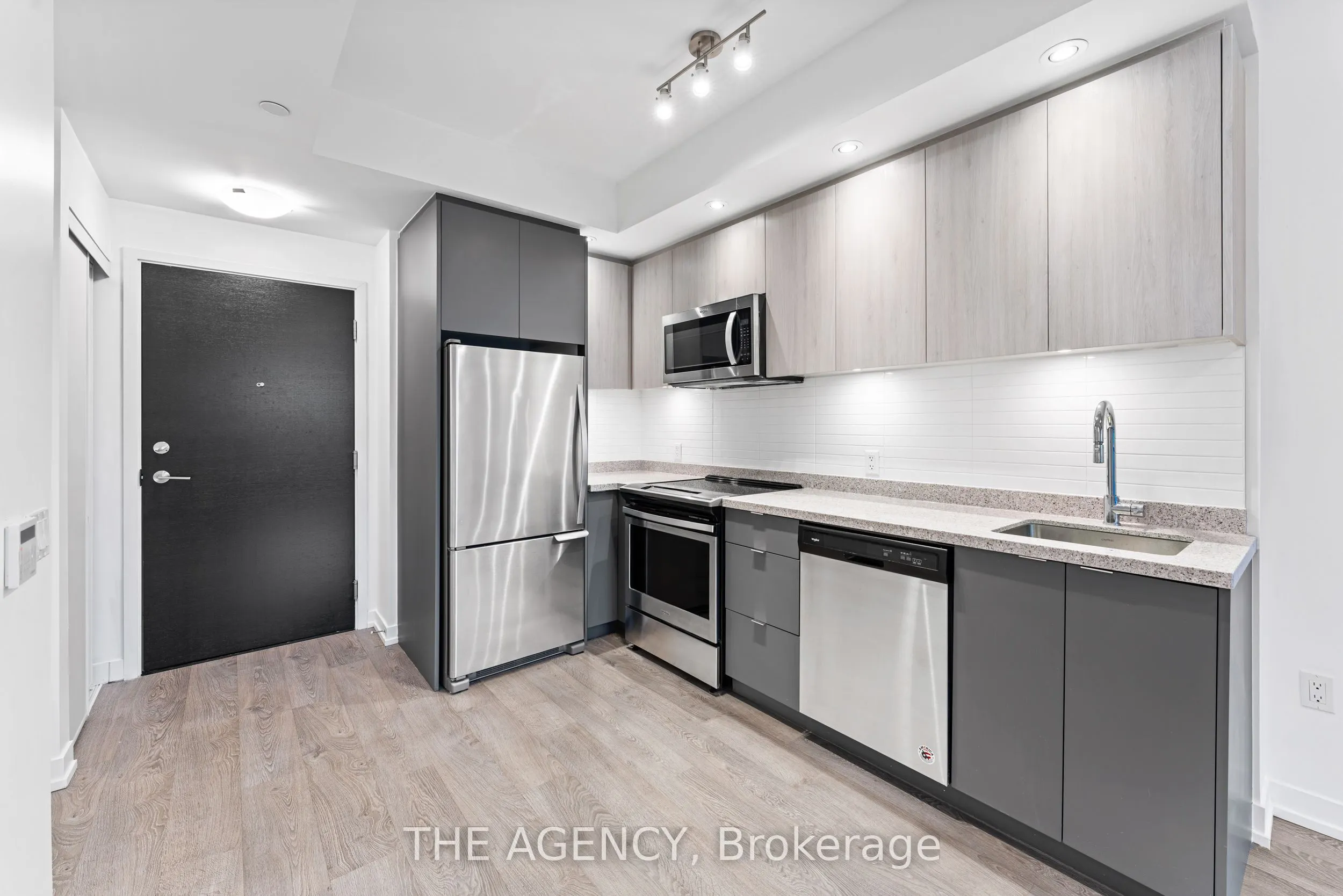8868 Yonge Street #307E