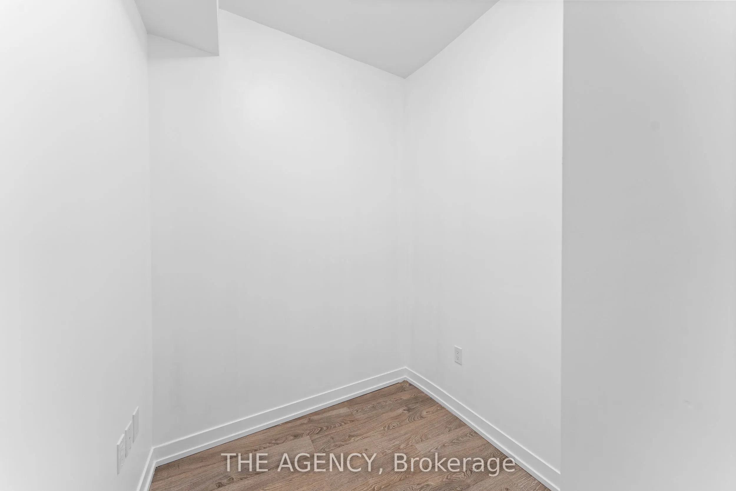 8868 Yonge Street #307E