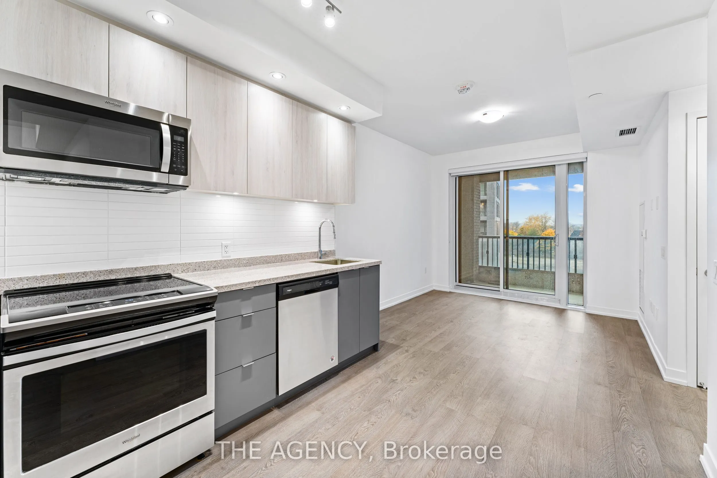 8868 Yonge Street #307E