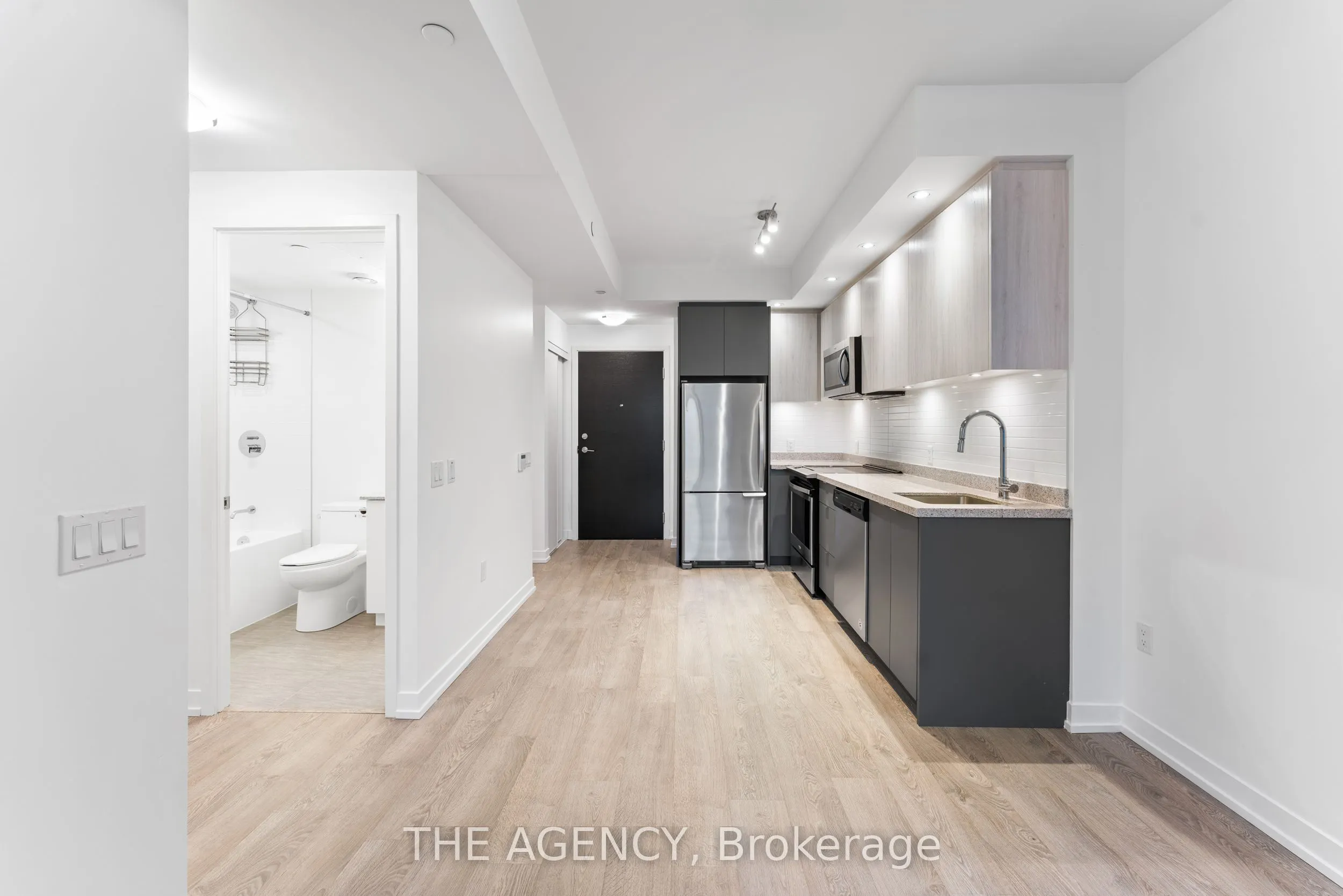 8868 Yonge Street #307E