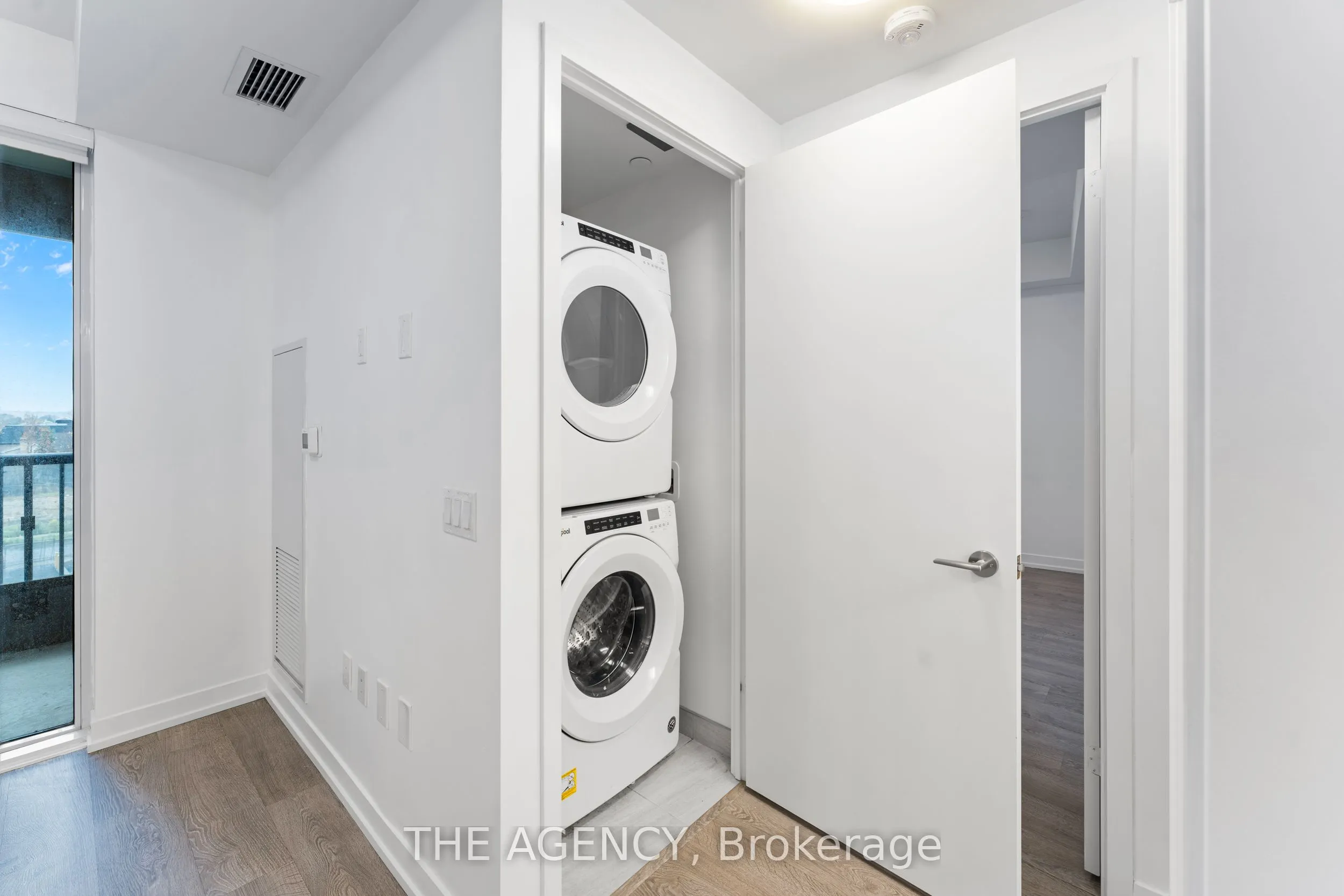 8868 Yonge Street #307E