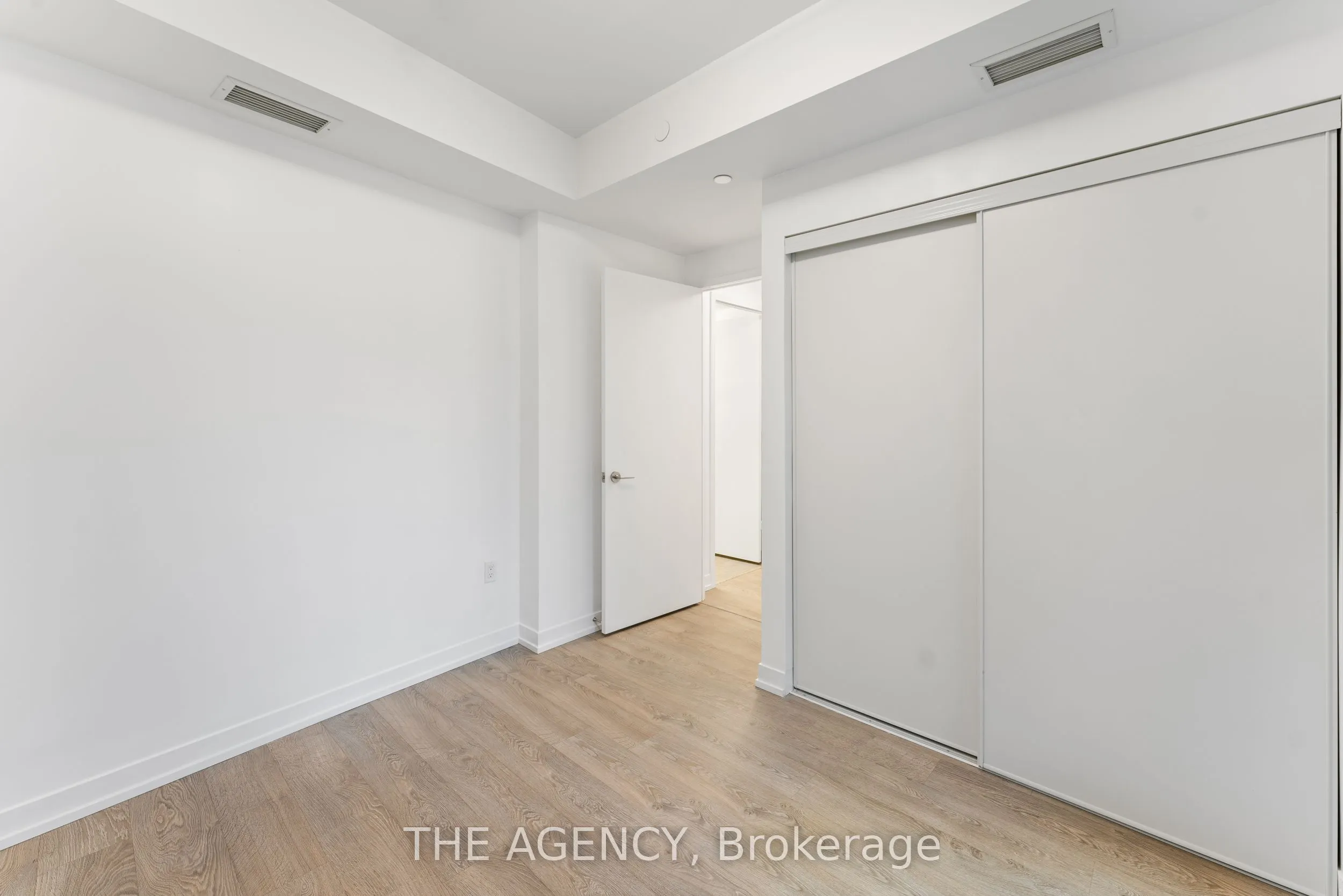 8868 Yonge Street #307E