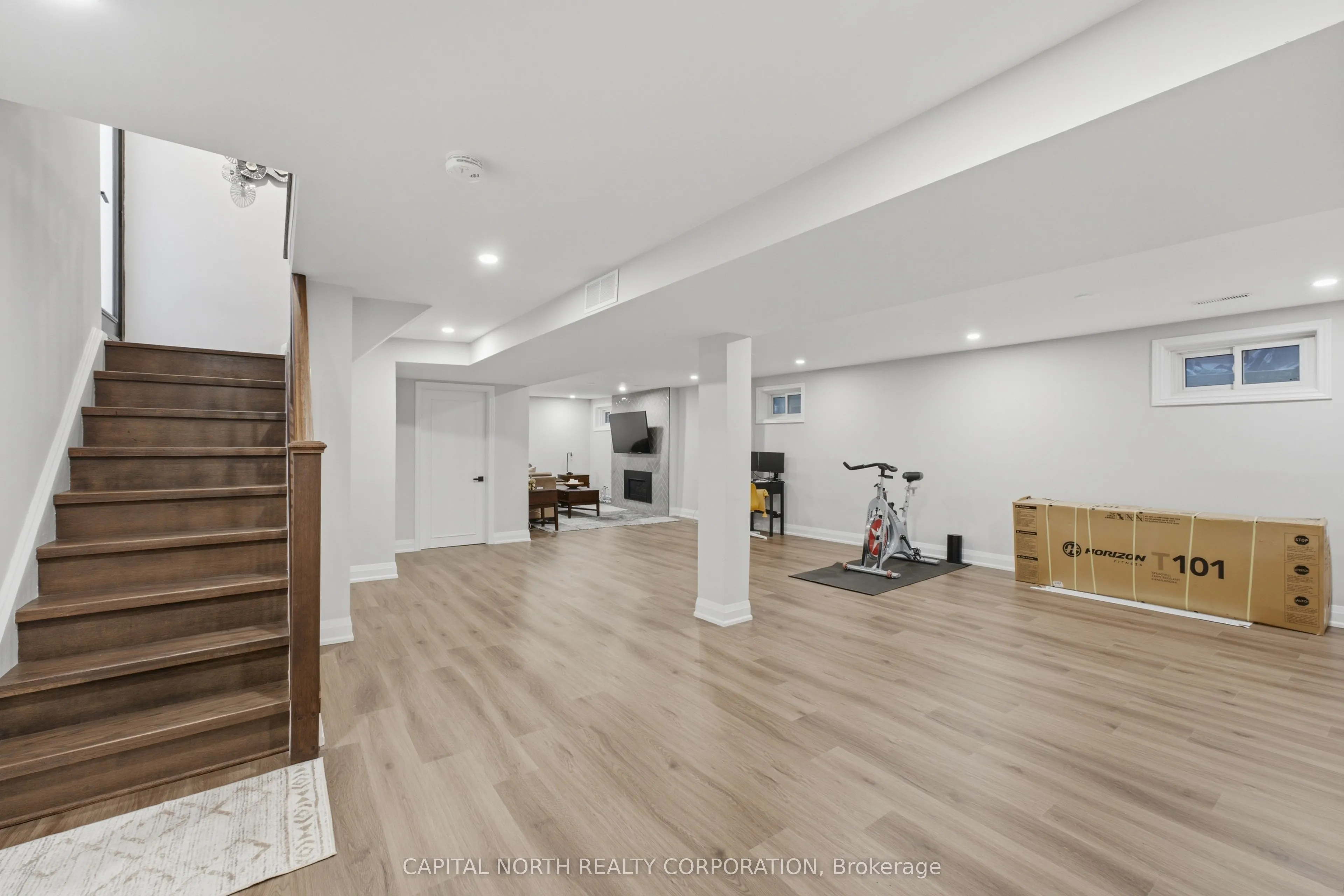 112 Jackman Crescent