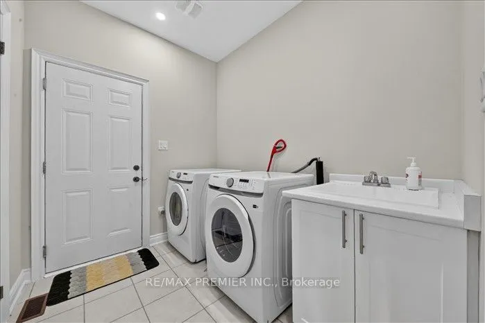 26 Birchwood Lane