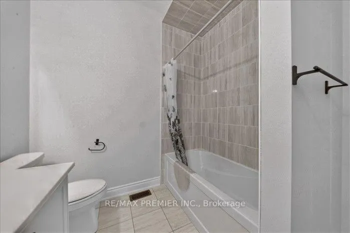 26 Birchwood Lane