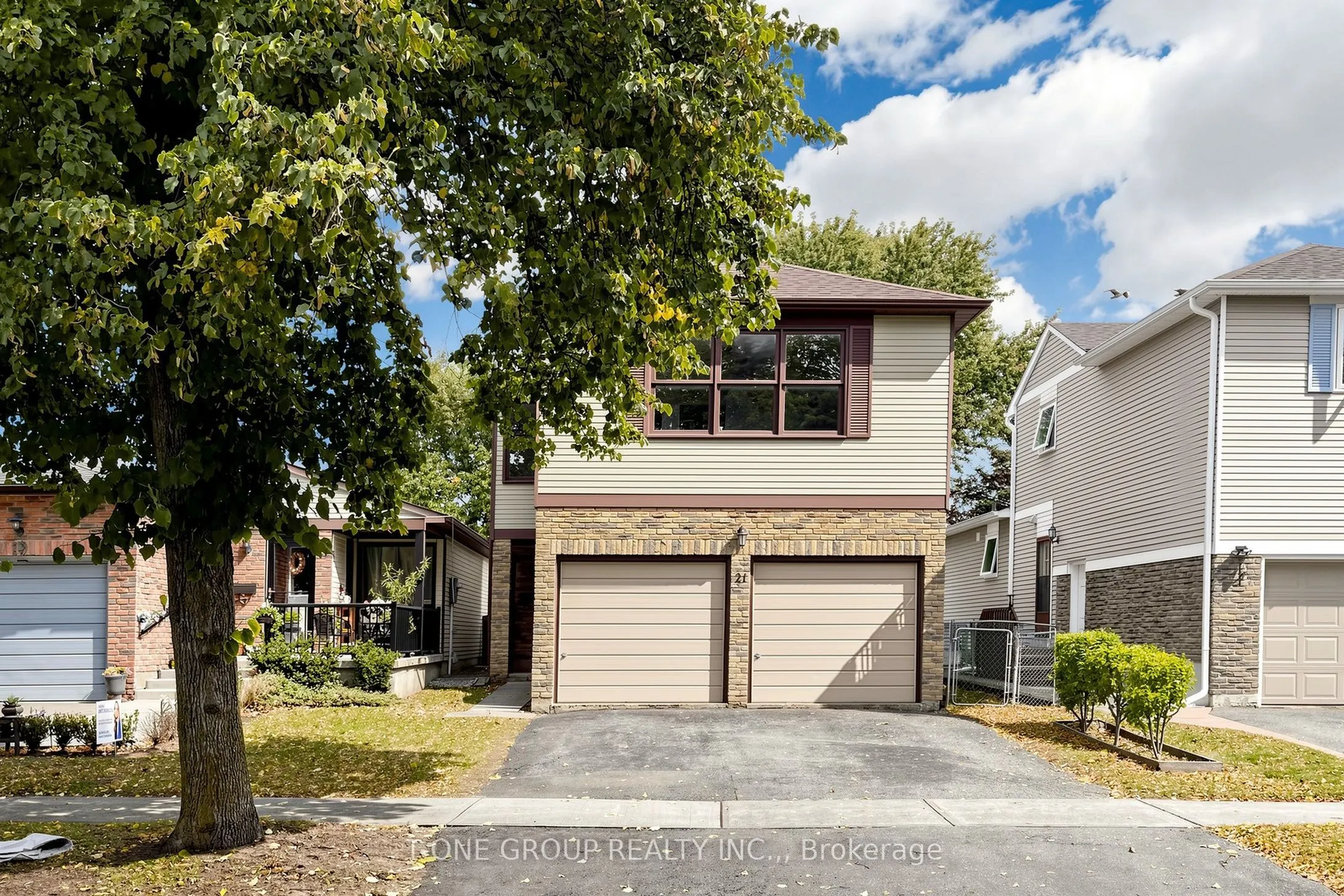 21 Madsen Crescent