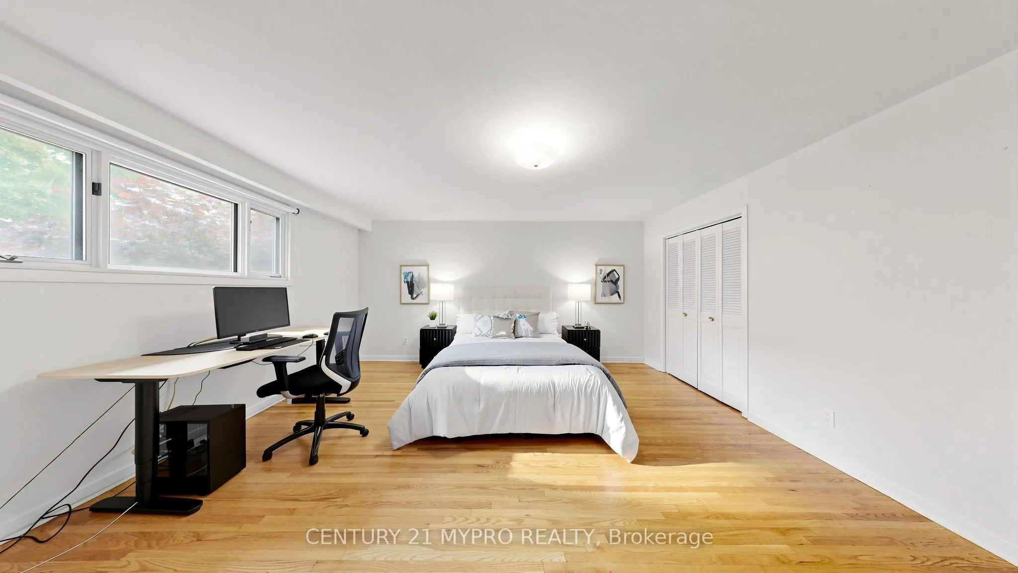 23 Forest Park Crescent