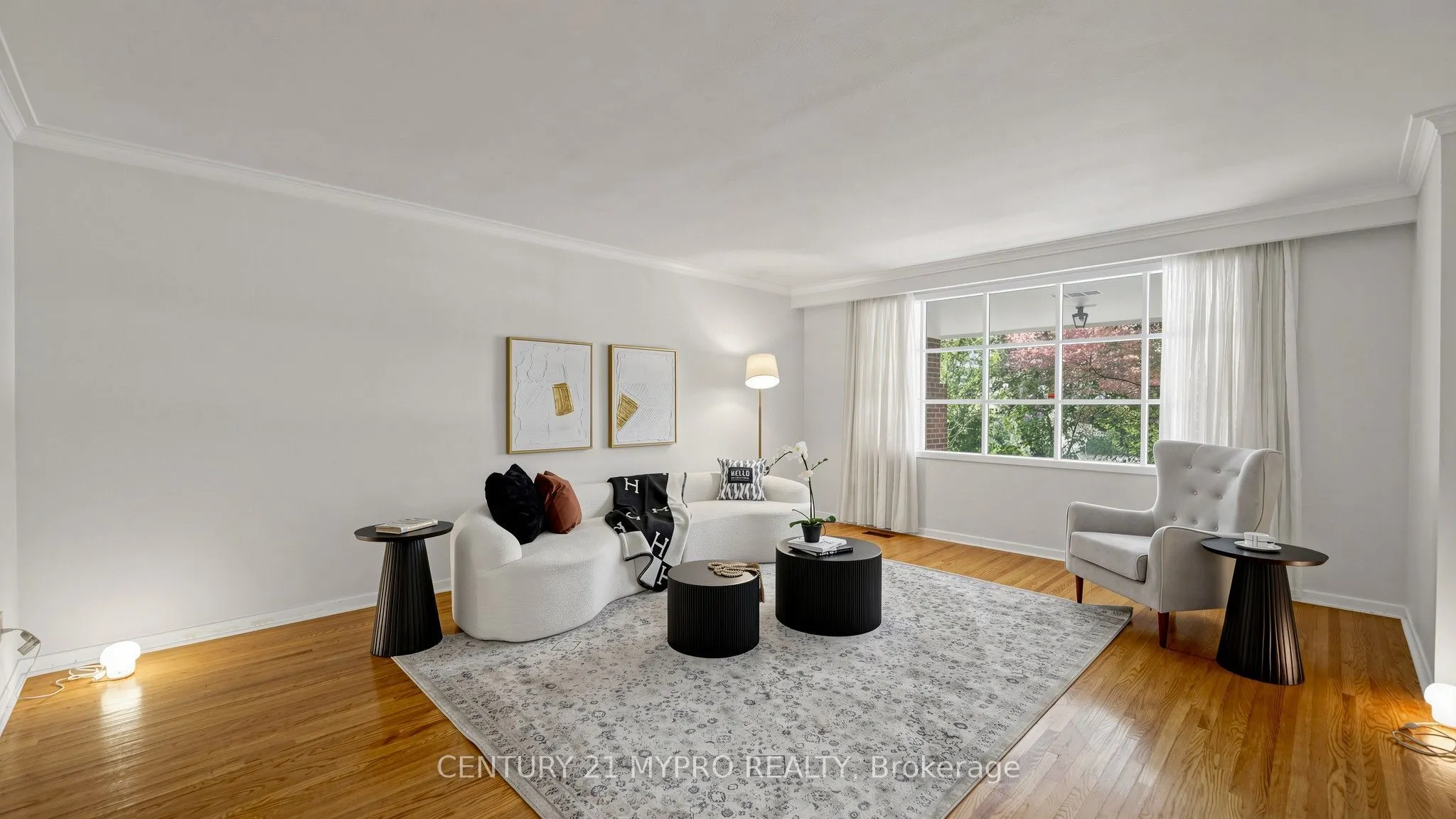 23 Forest Park Crescent