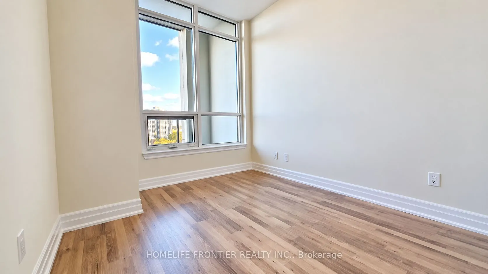 9085 Jane Street #803
