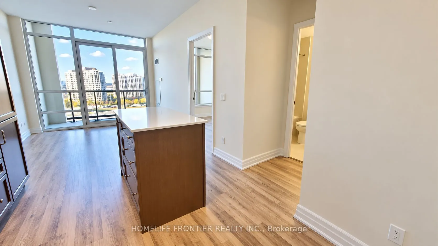 9085 Jane Street #803