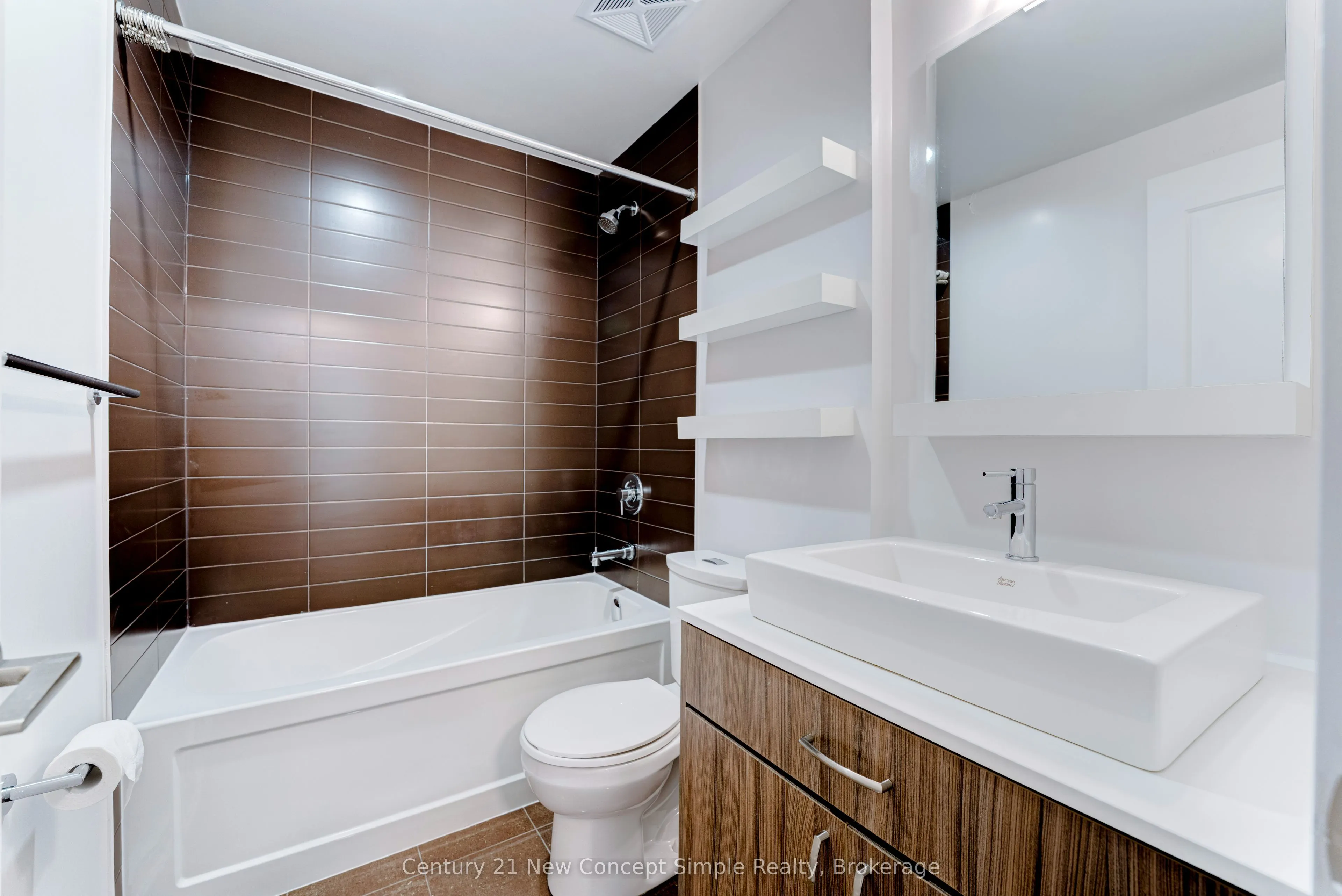 9205 Yonge Street #210