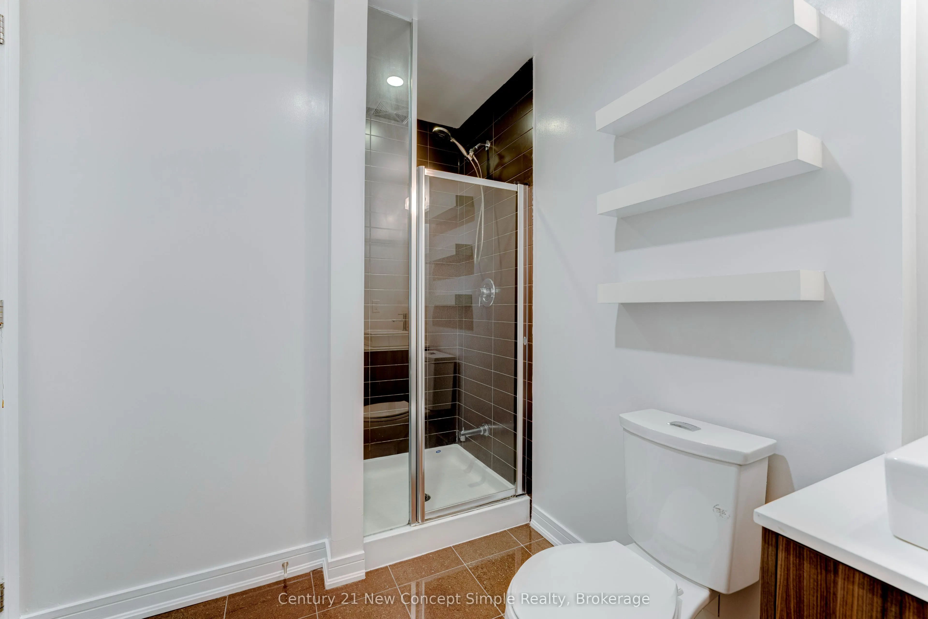 9205 Yonge Street #210