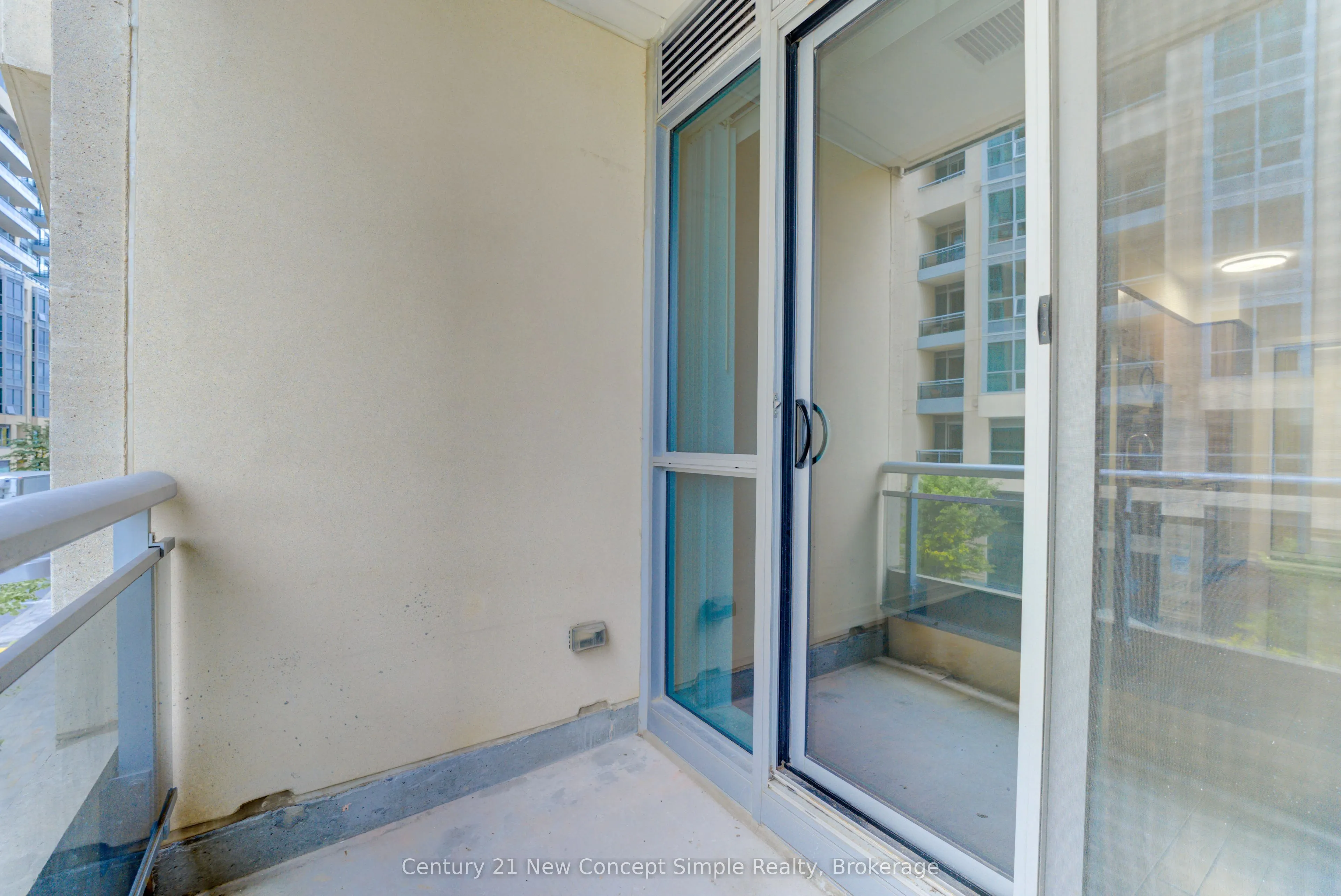 9205 Yonge Street #210