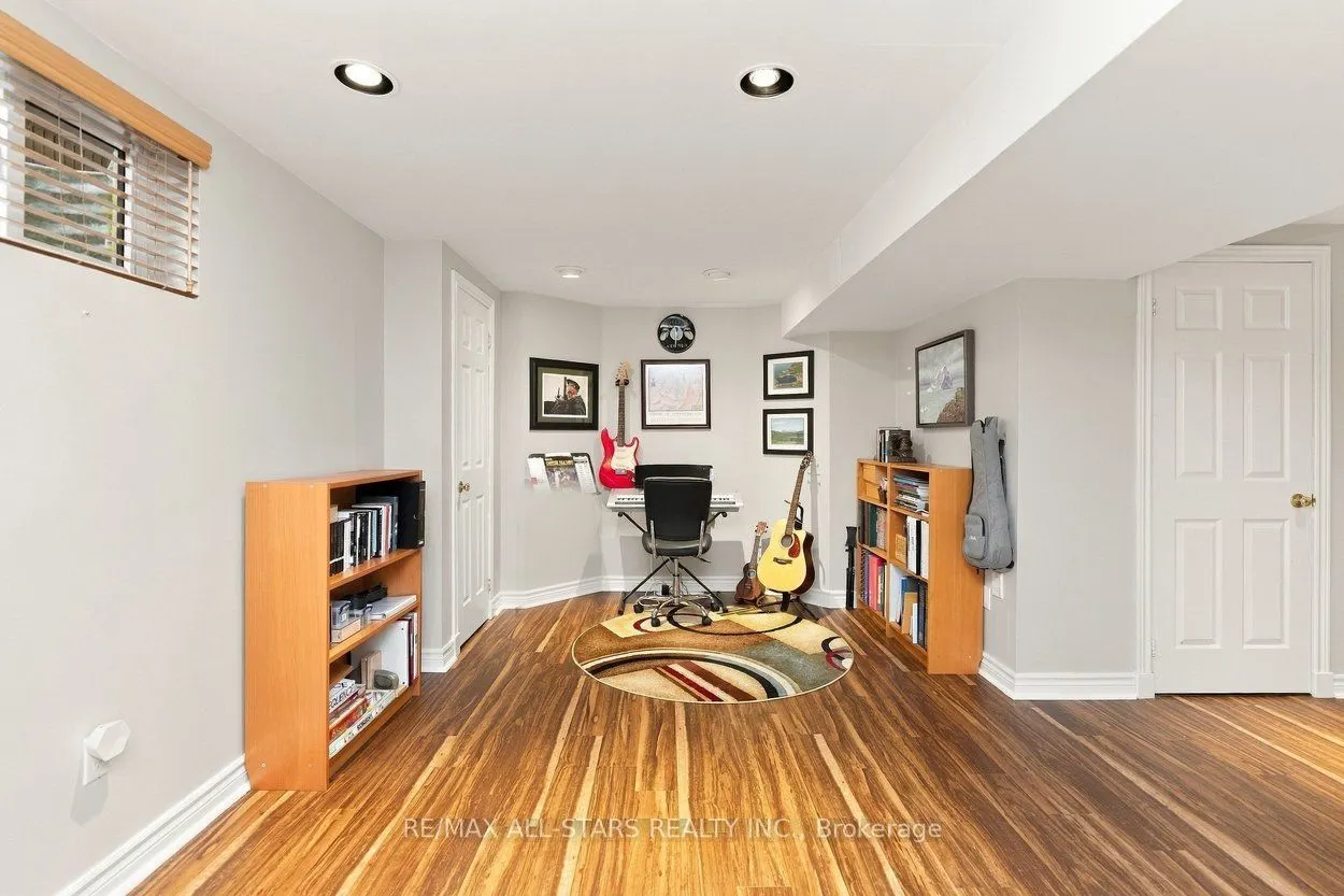 18 Ranger Court
