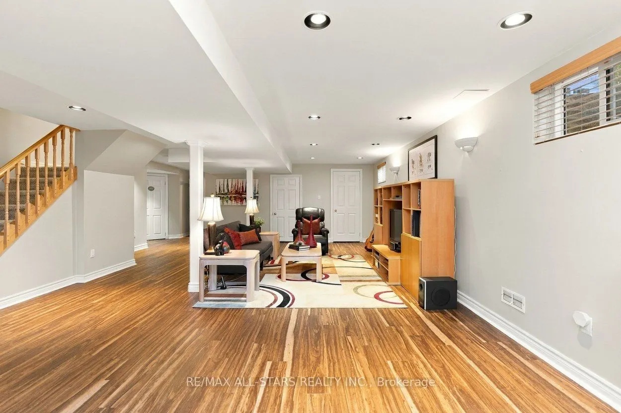 18 Ranger Court