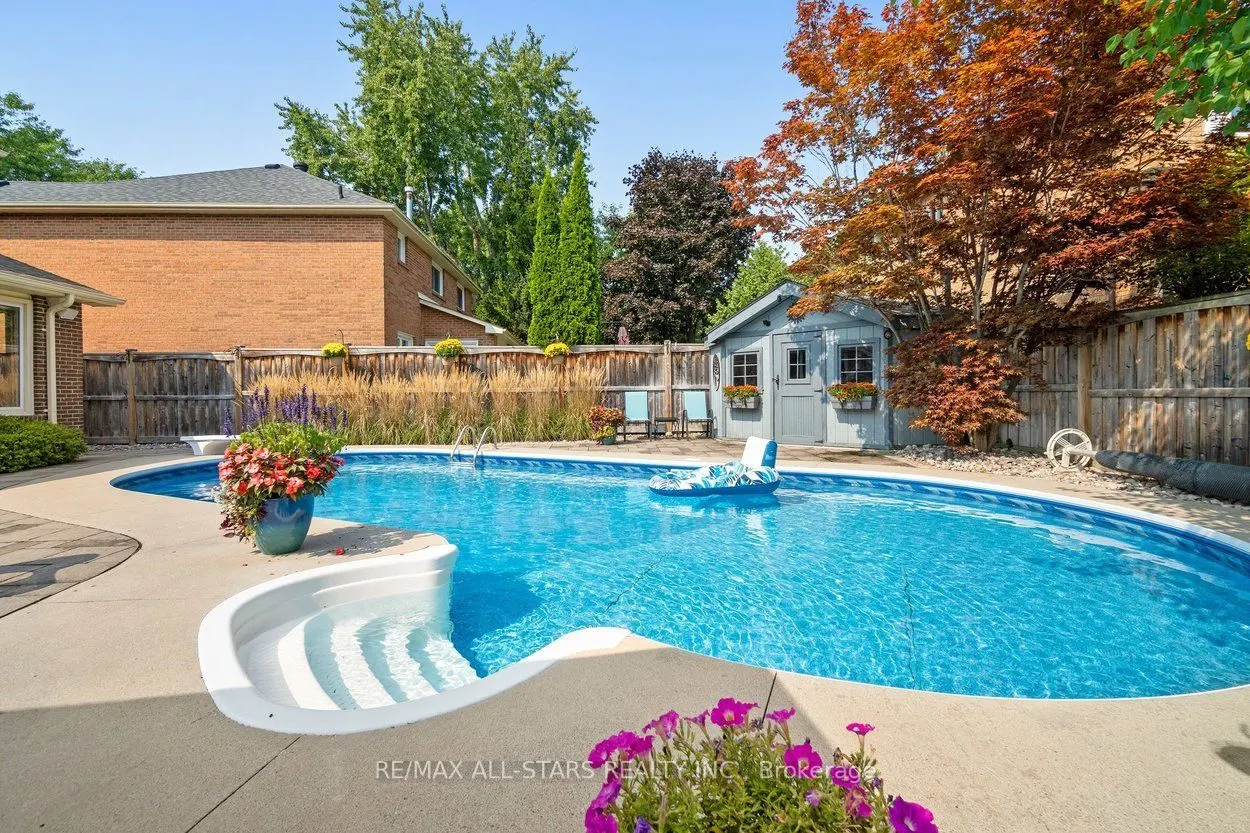 18 Ranger Court