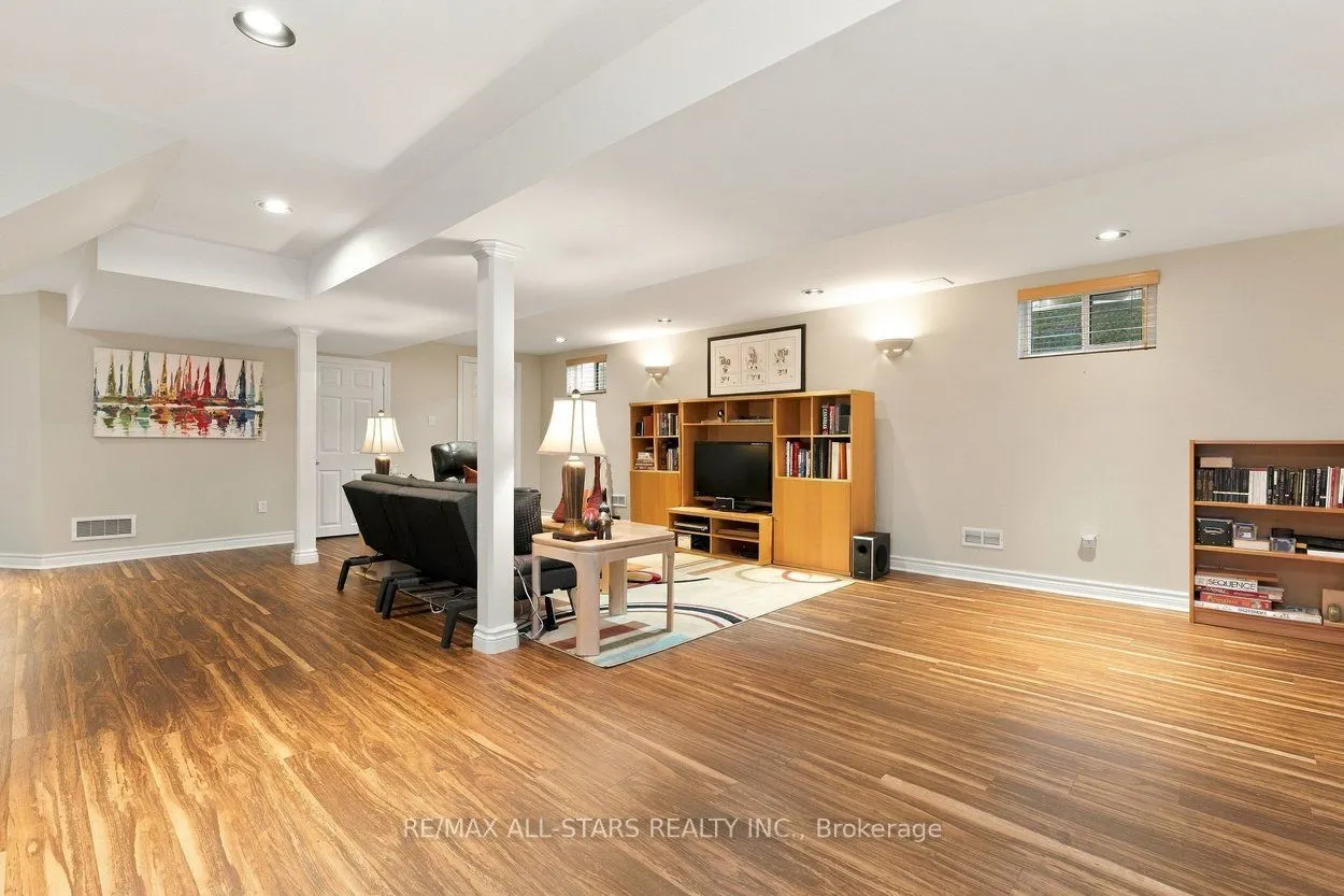18 Ranger Court