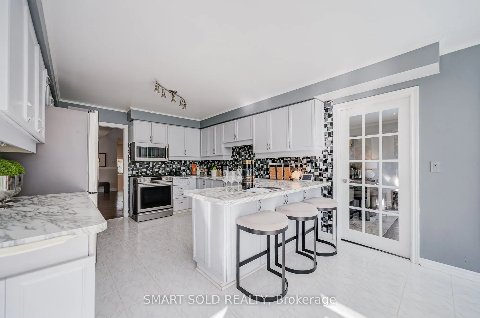 350 Kirby Crescent
