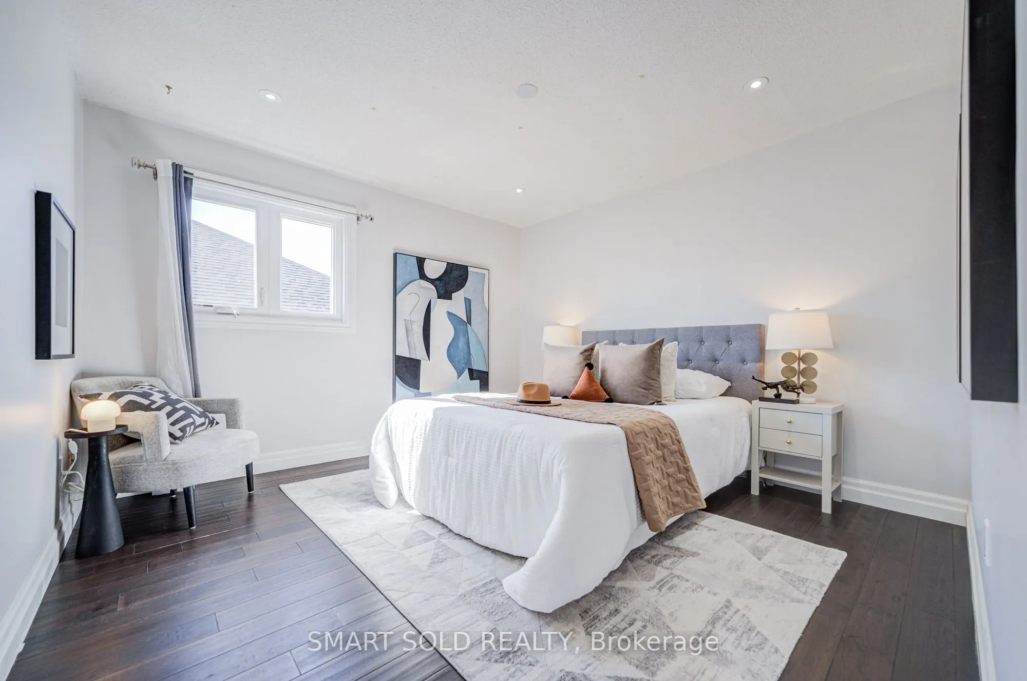 350 Kirby Crescent