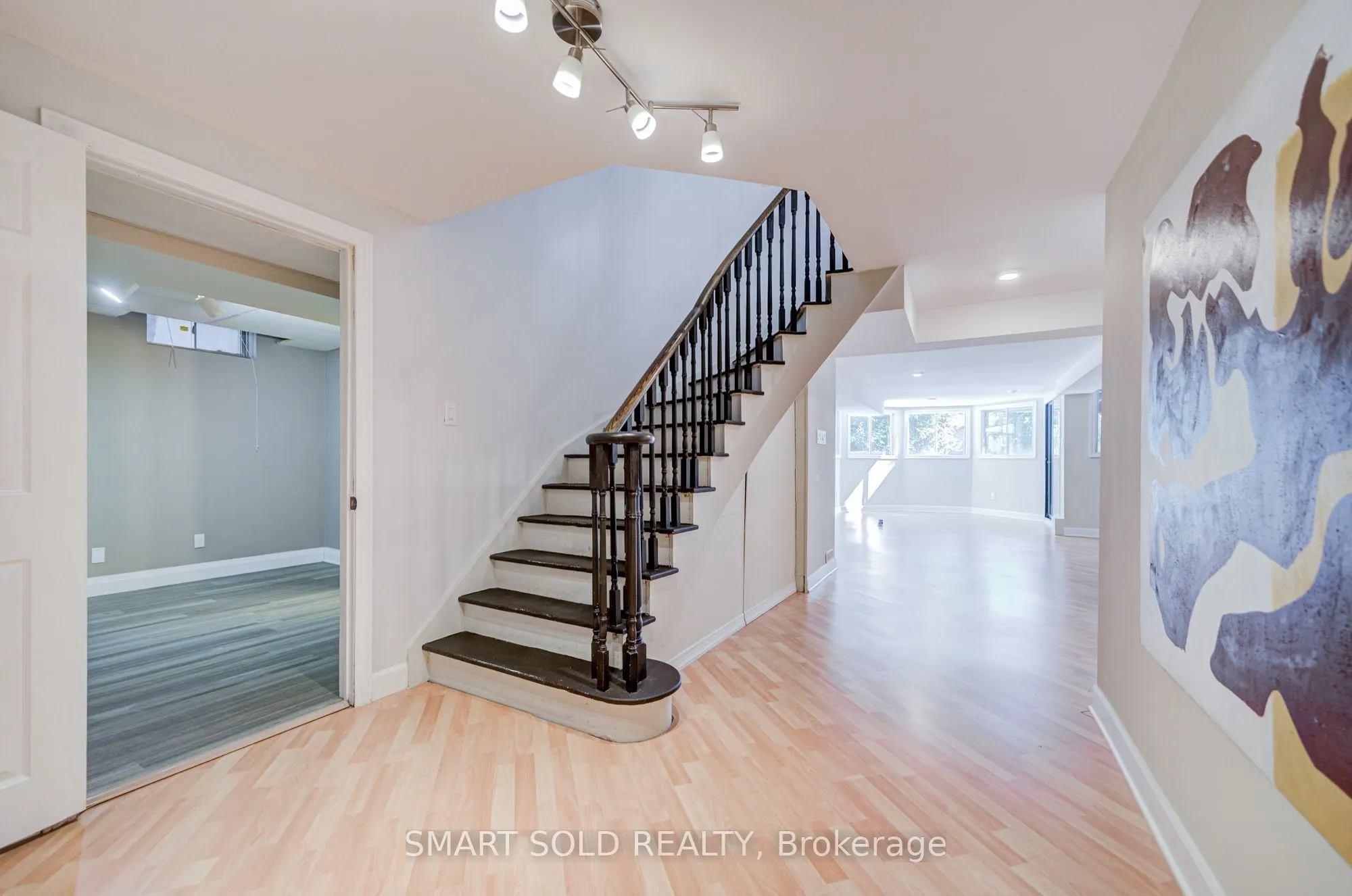 350 Kirby Crescent