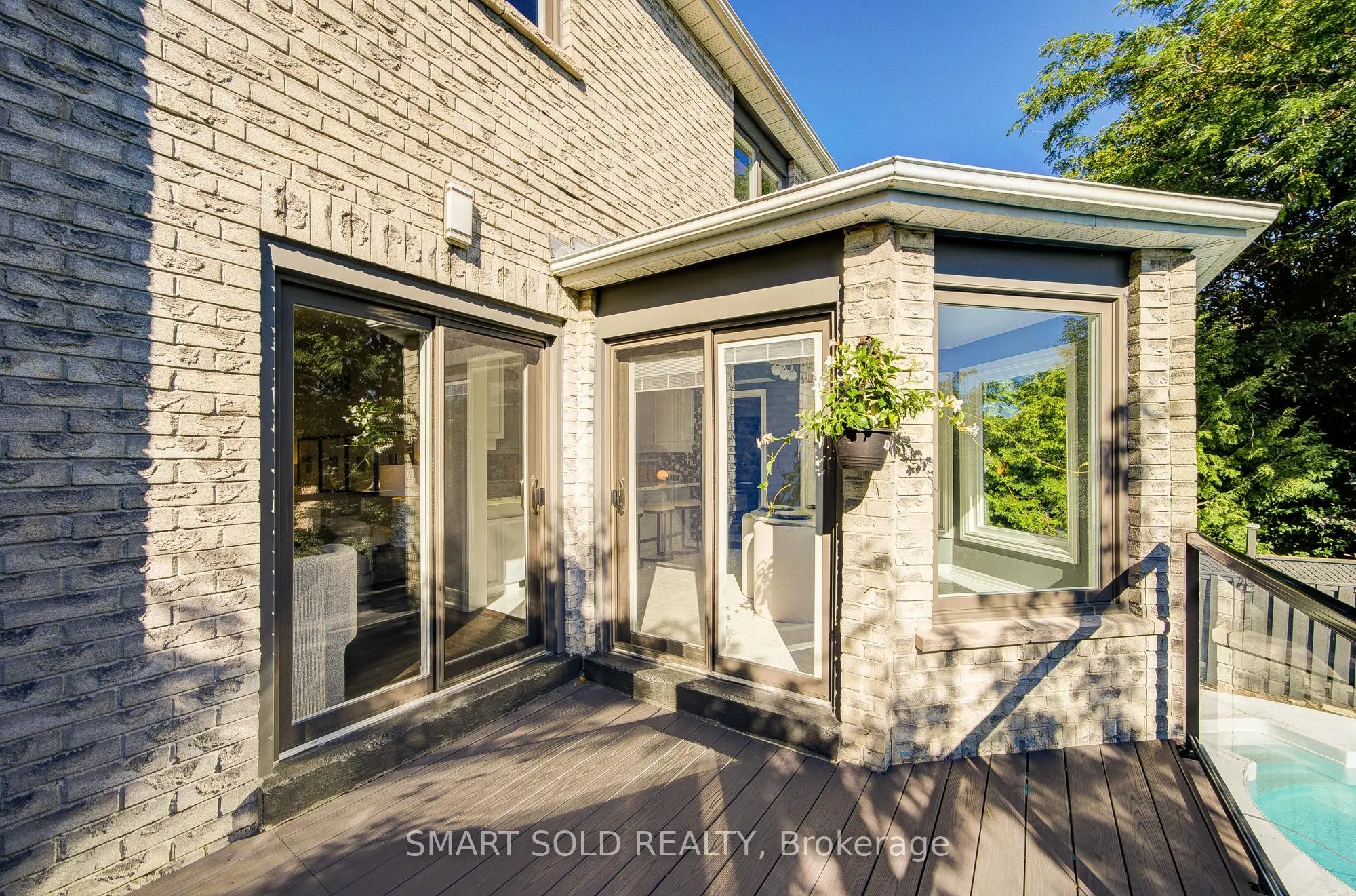 350 Kirby Crescent