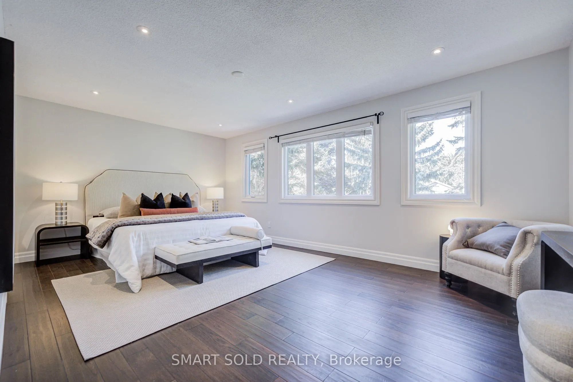 350 Kirby Crescent