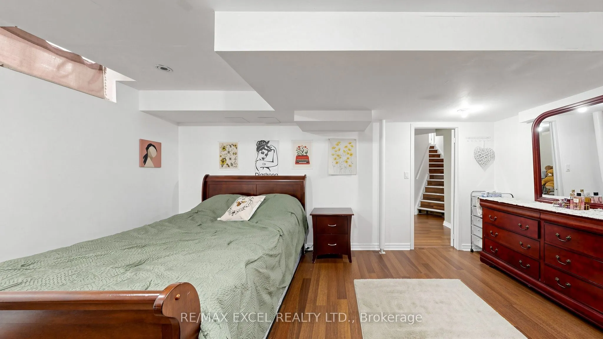 44 Canyon Hill Avenue