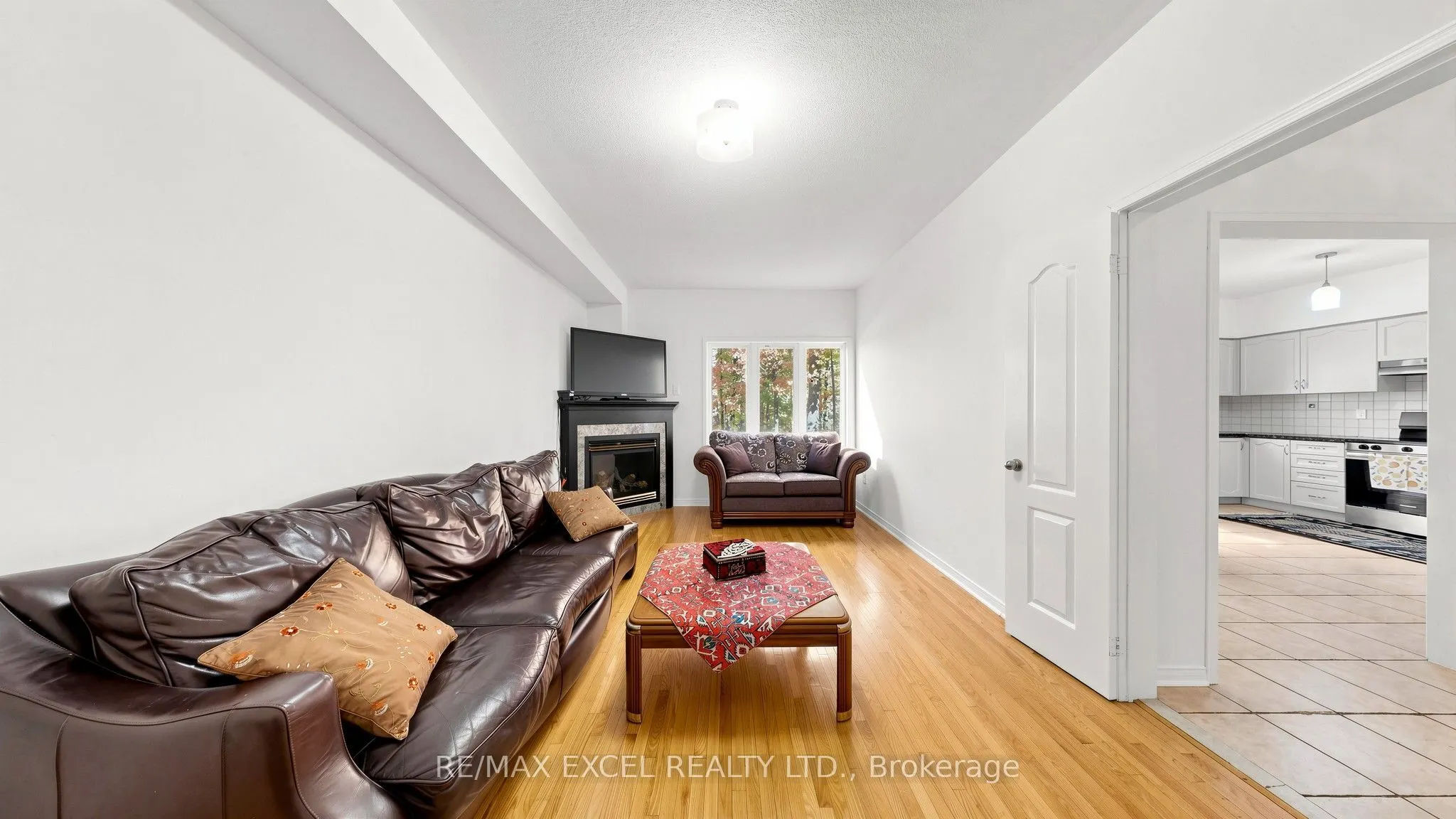 44 Canyon Hill Avenue