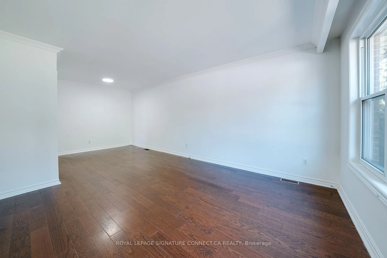 166 Cherrywood Drive #Upper Level