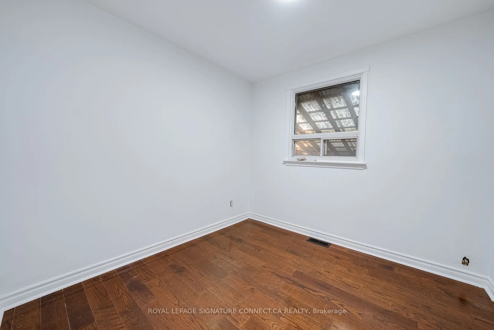 166 Cherrywood Drive #Upper Level