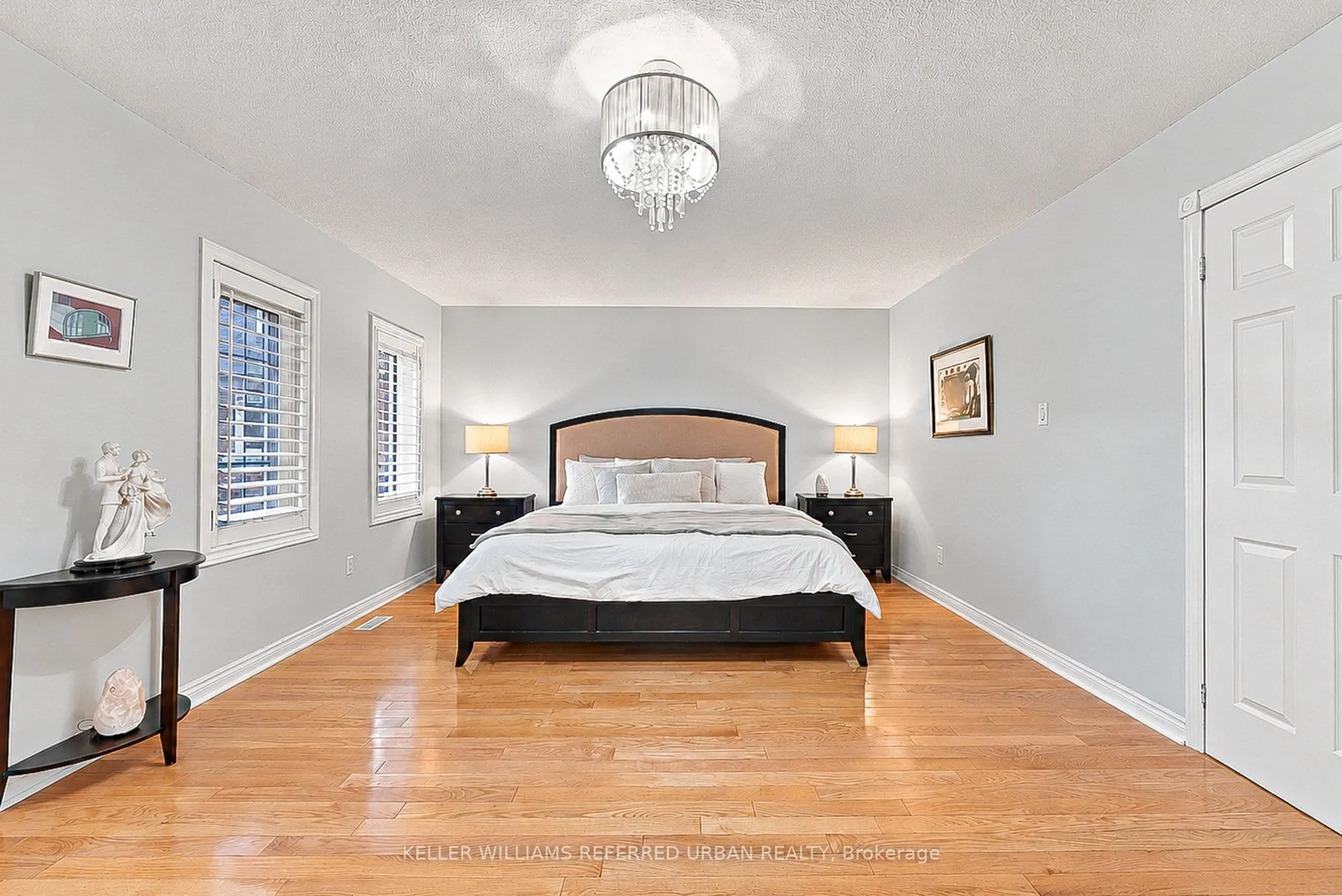 63 Oatlands Crescent