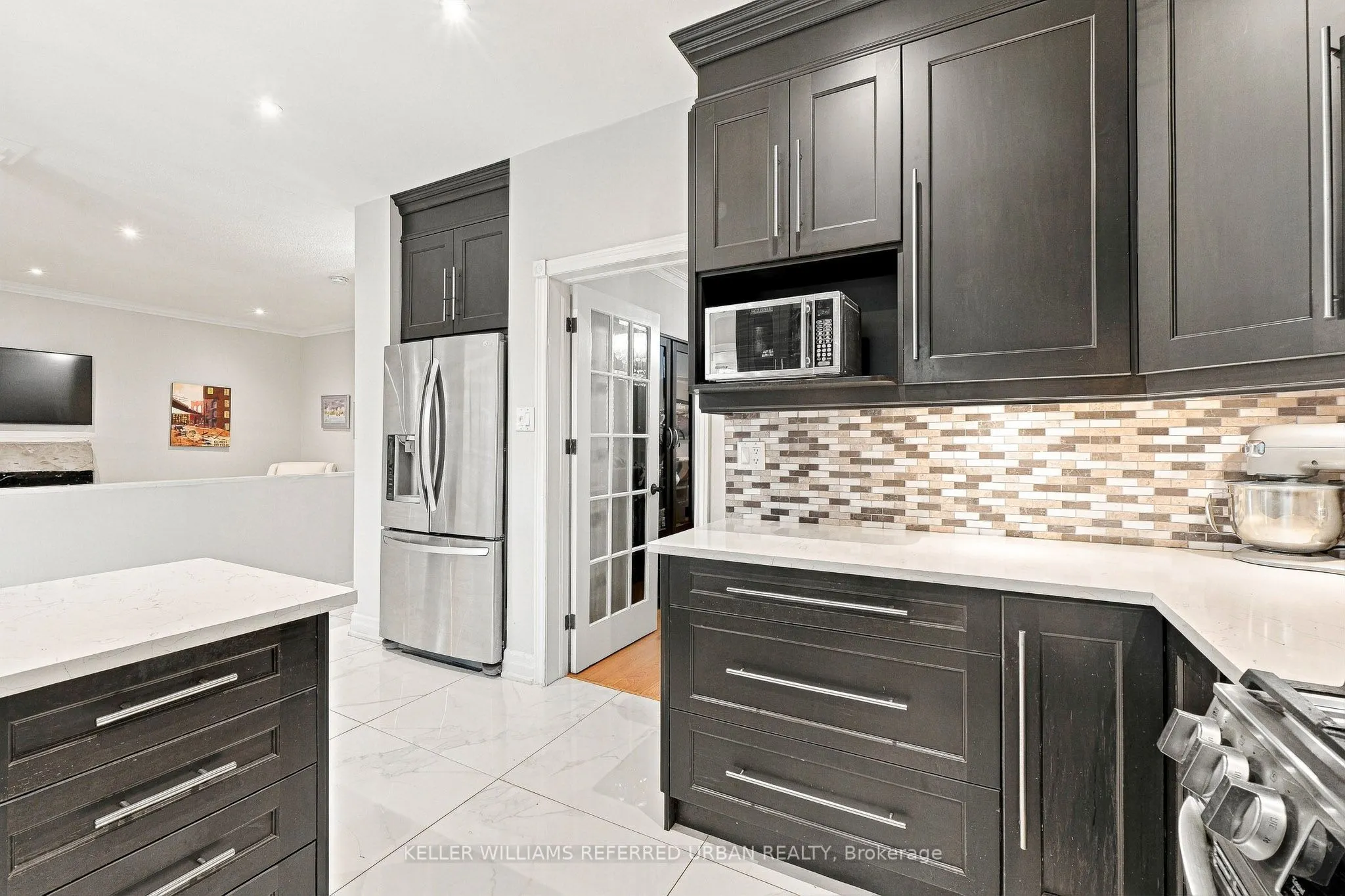 63 Oatlands Crescent