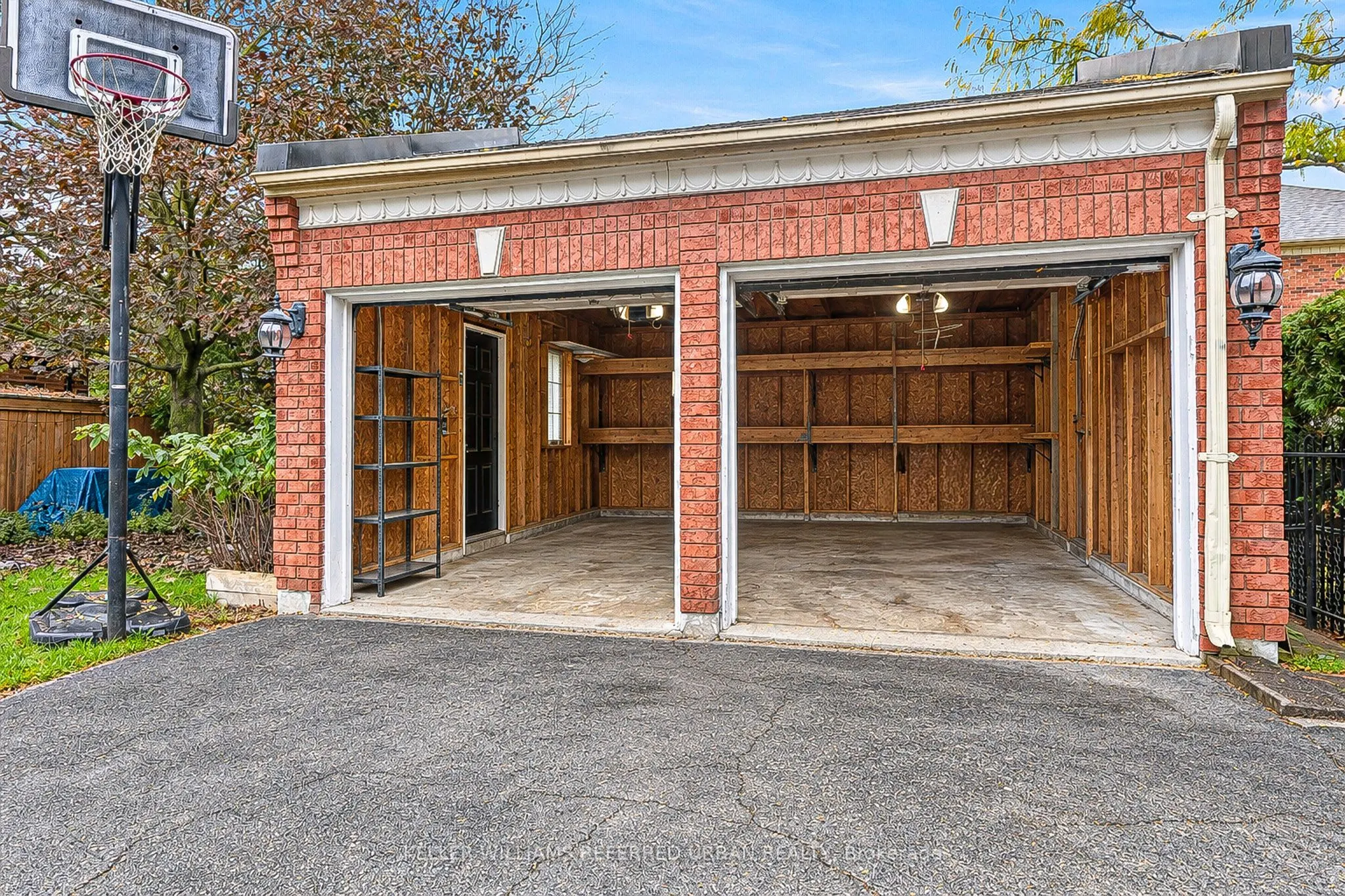 63 Oatlands Crescent