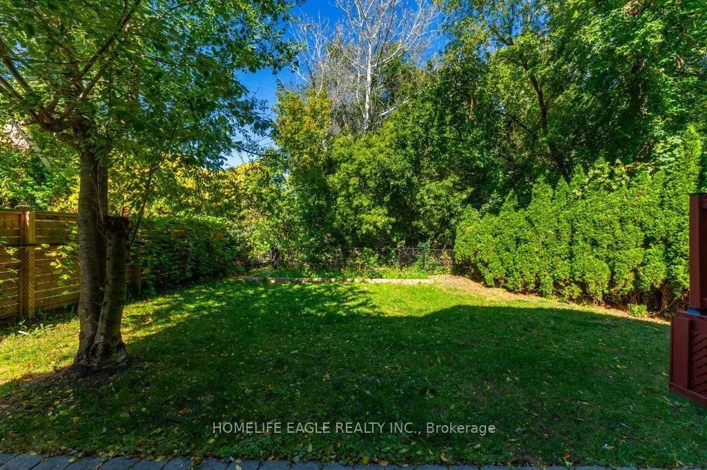 118 May Avenue