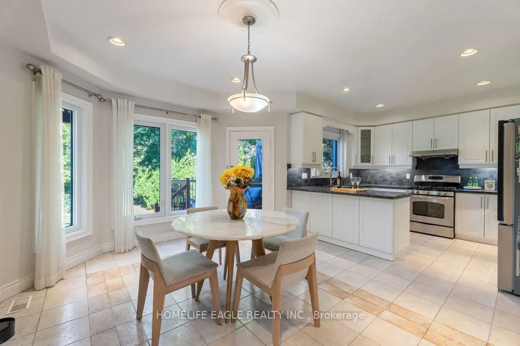 118 May Avenue