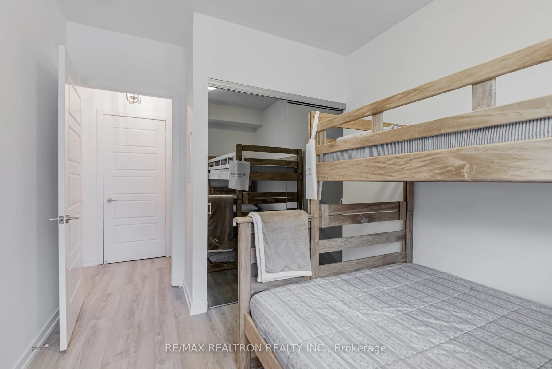 271 Sea Ray Avenue #B103